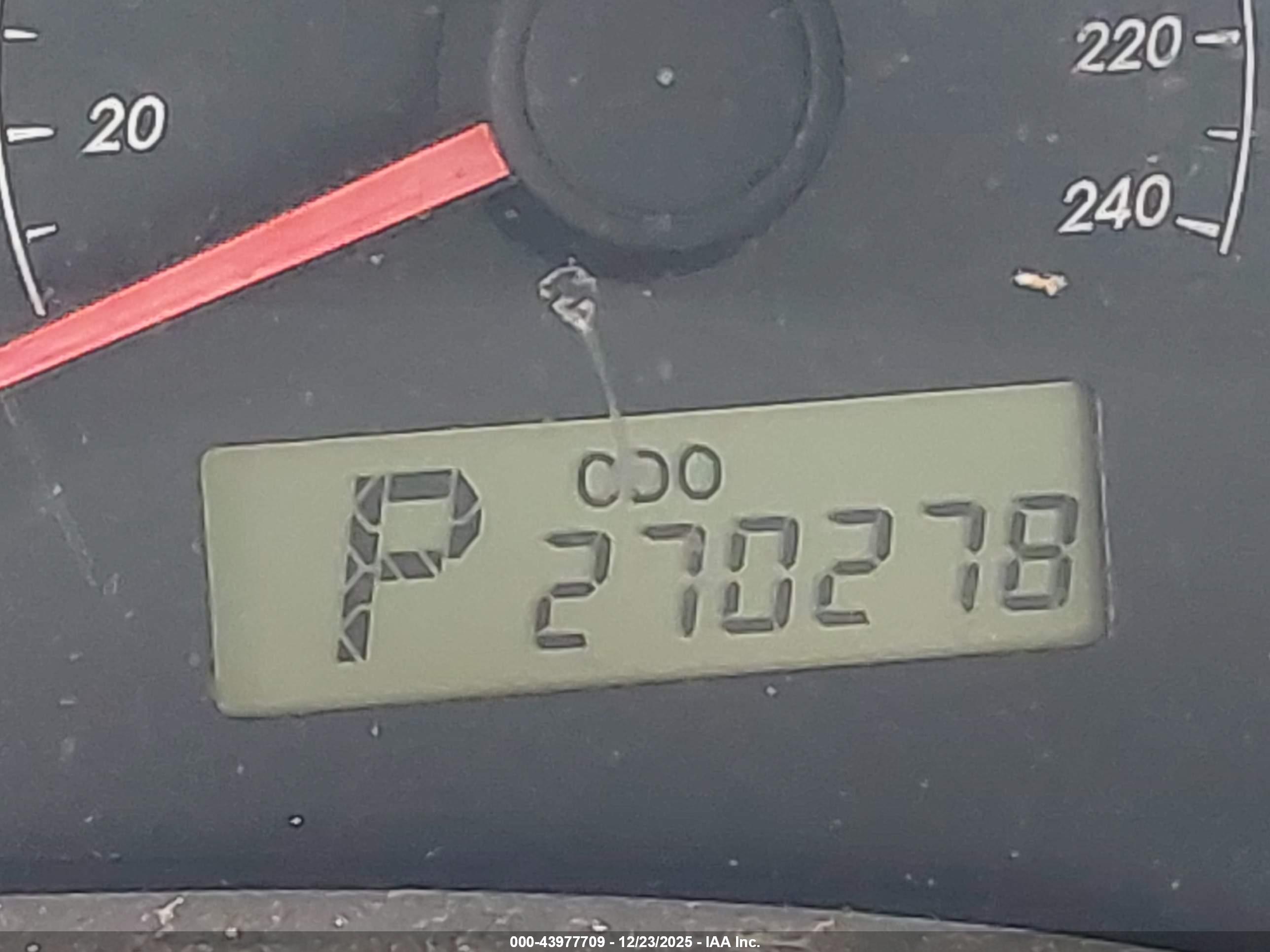 TOYOTA COROLLA image 7
