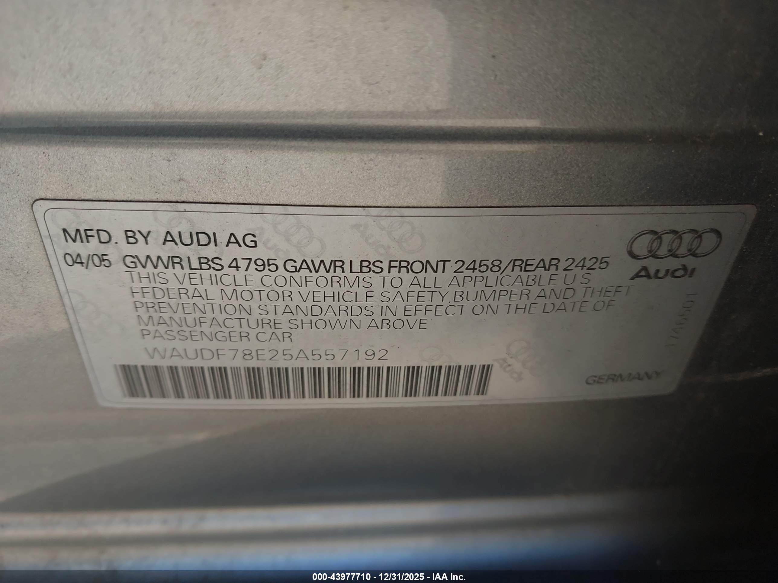 AUDI A4 image 9