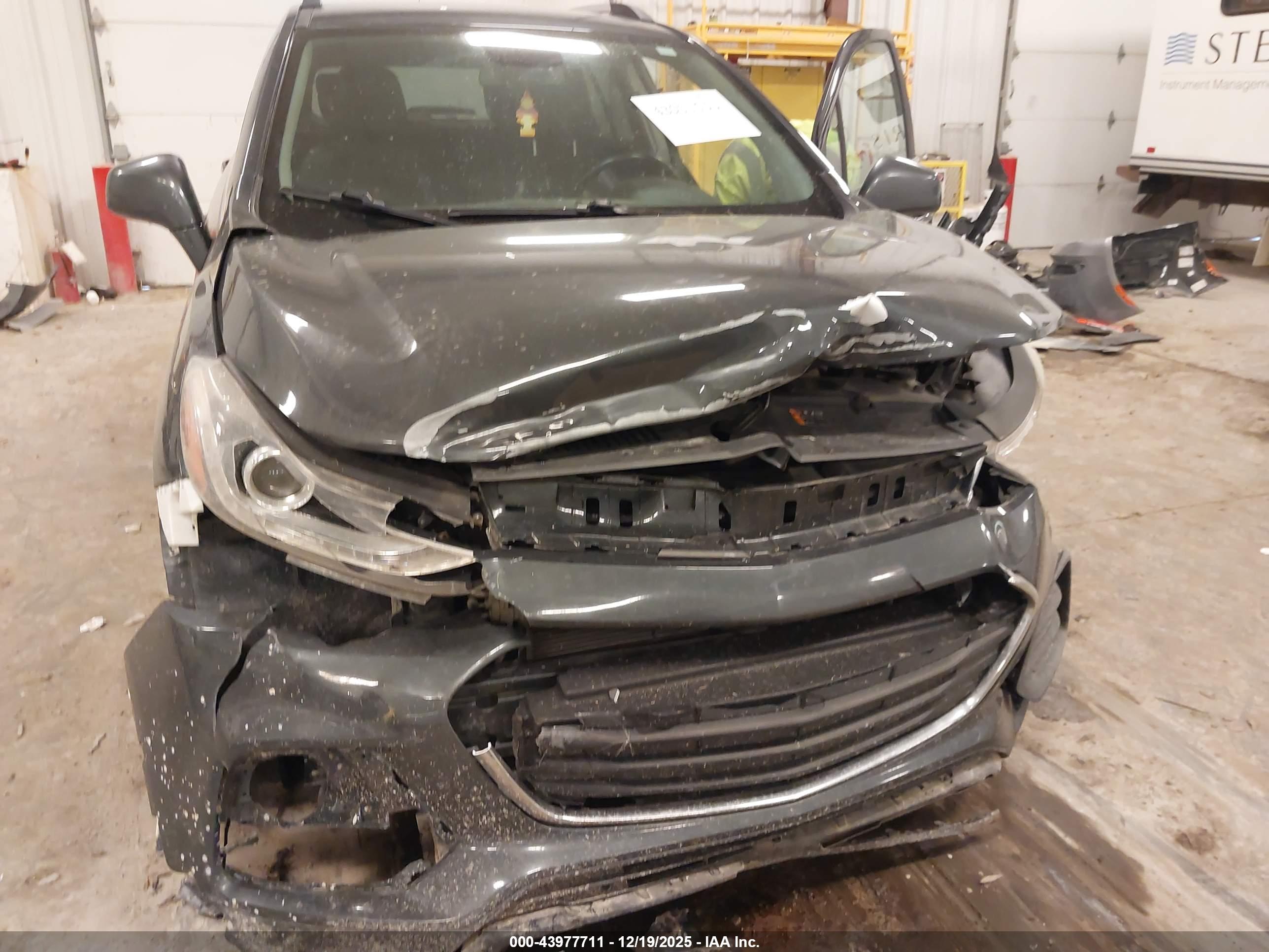 CHEVROLET TRAX image 6