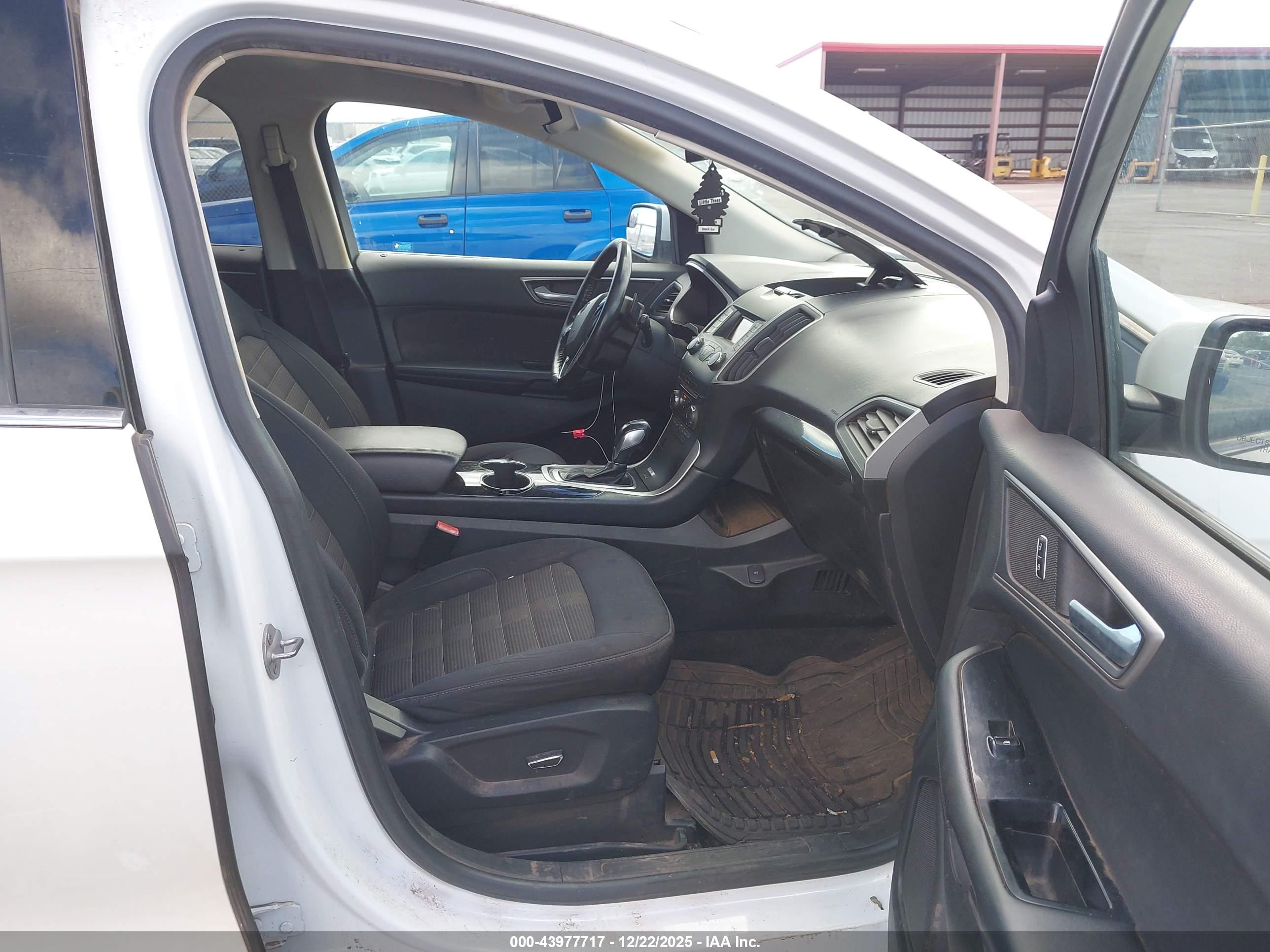 FORD EDGE image 5