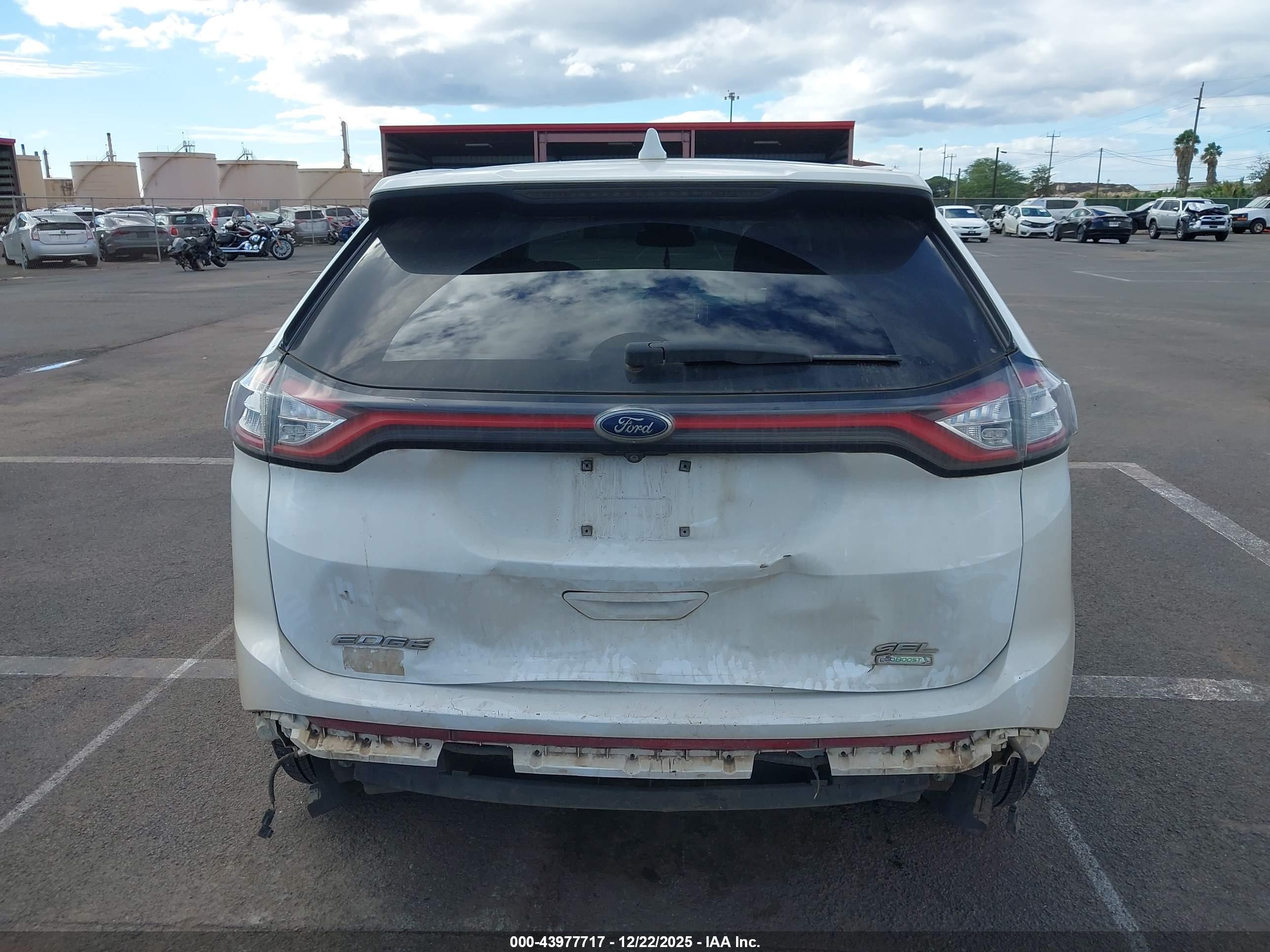 FORD EDGE image 6