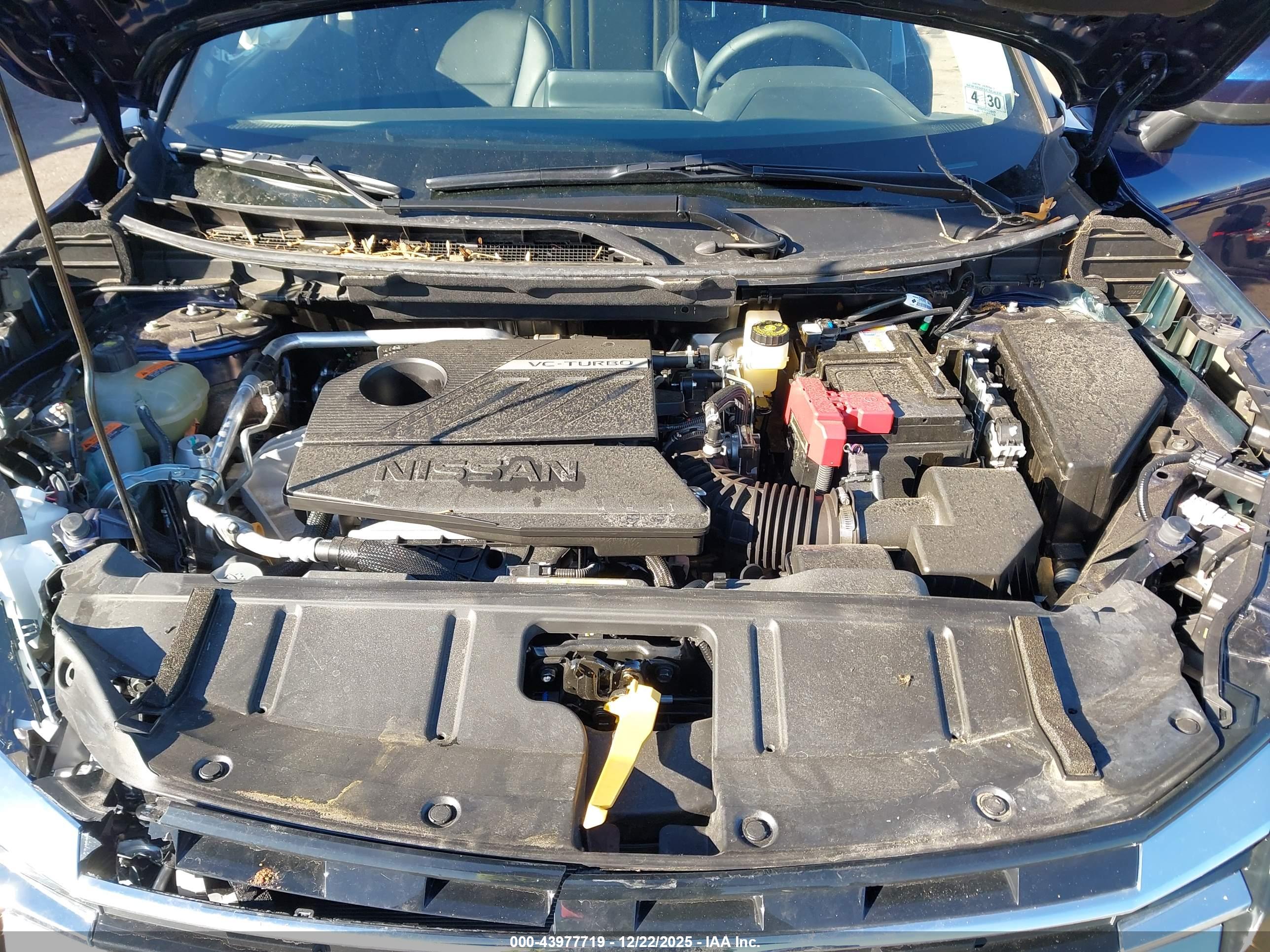 NISSAN ROGUE image 10