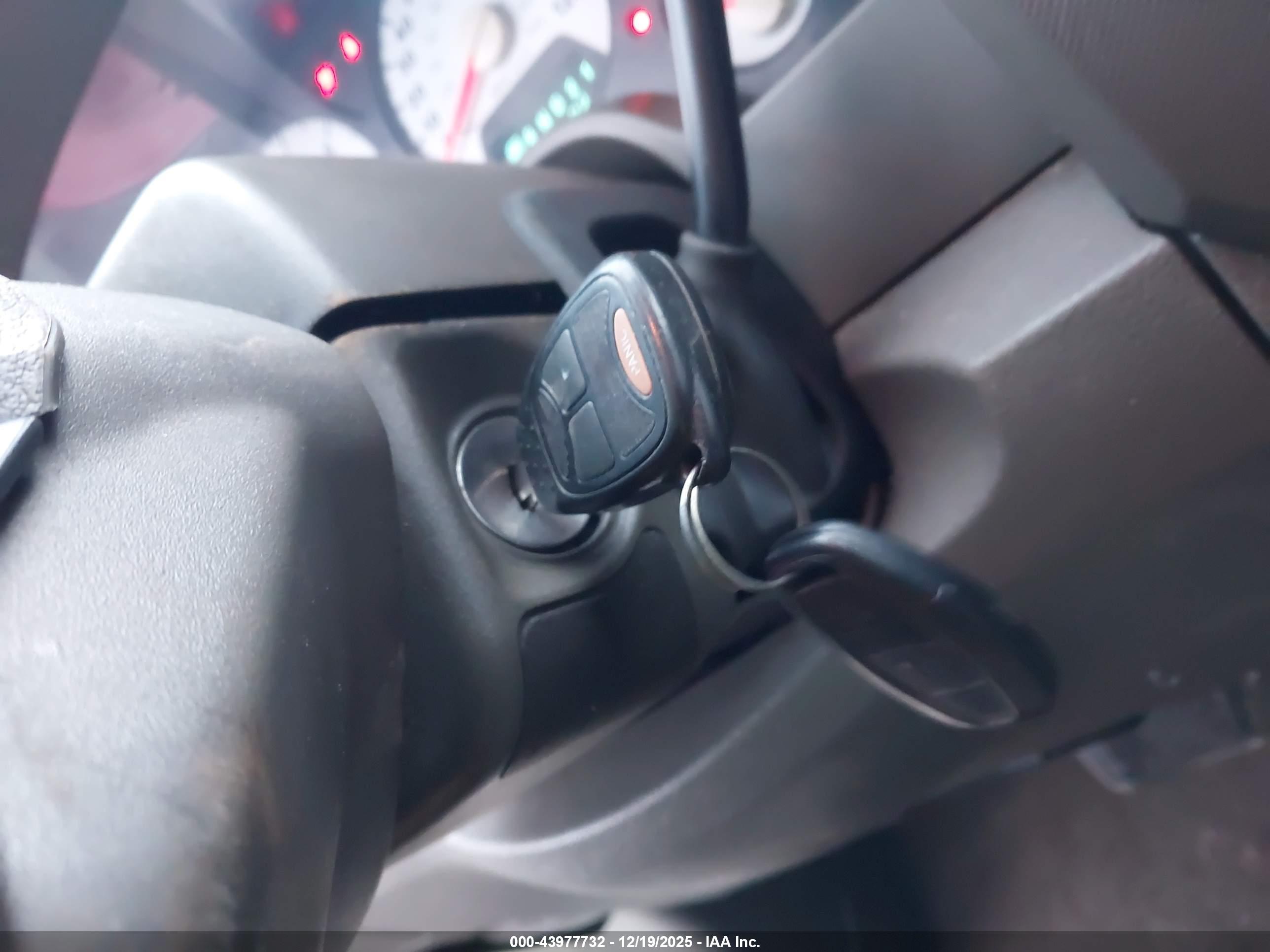 DODGE RAM image 11