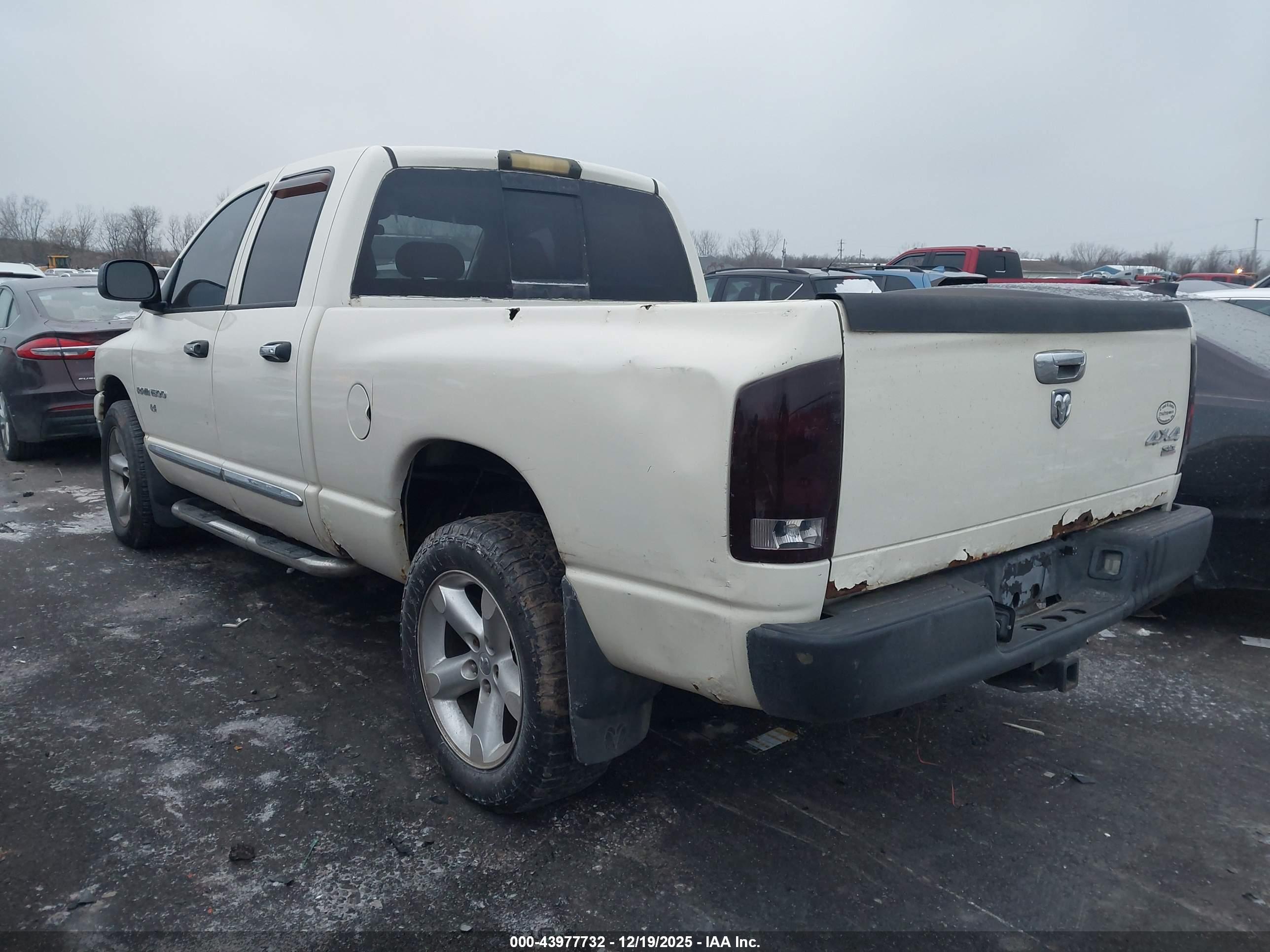 DODGE RAM image 3