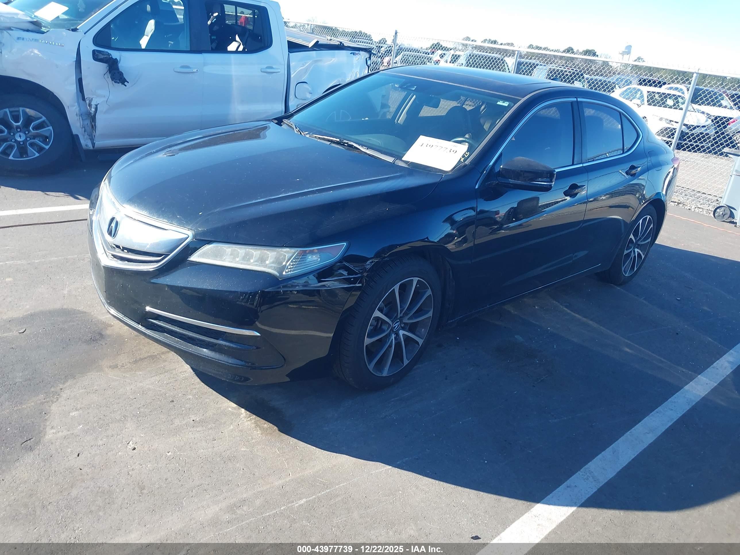 ACURA TLX image 2
