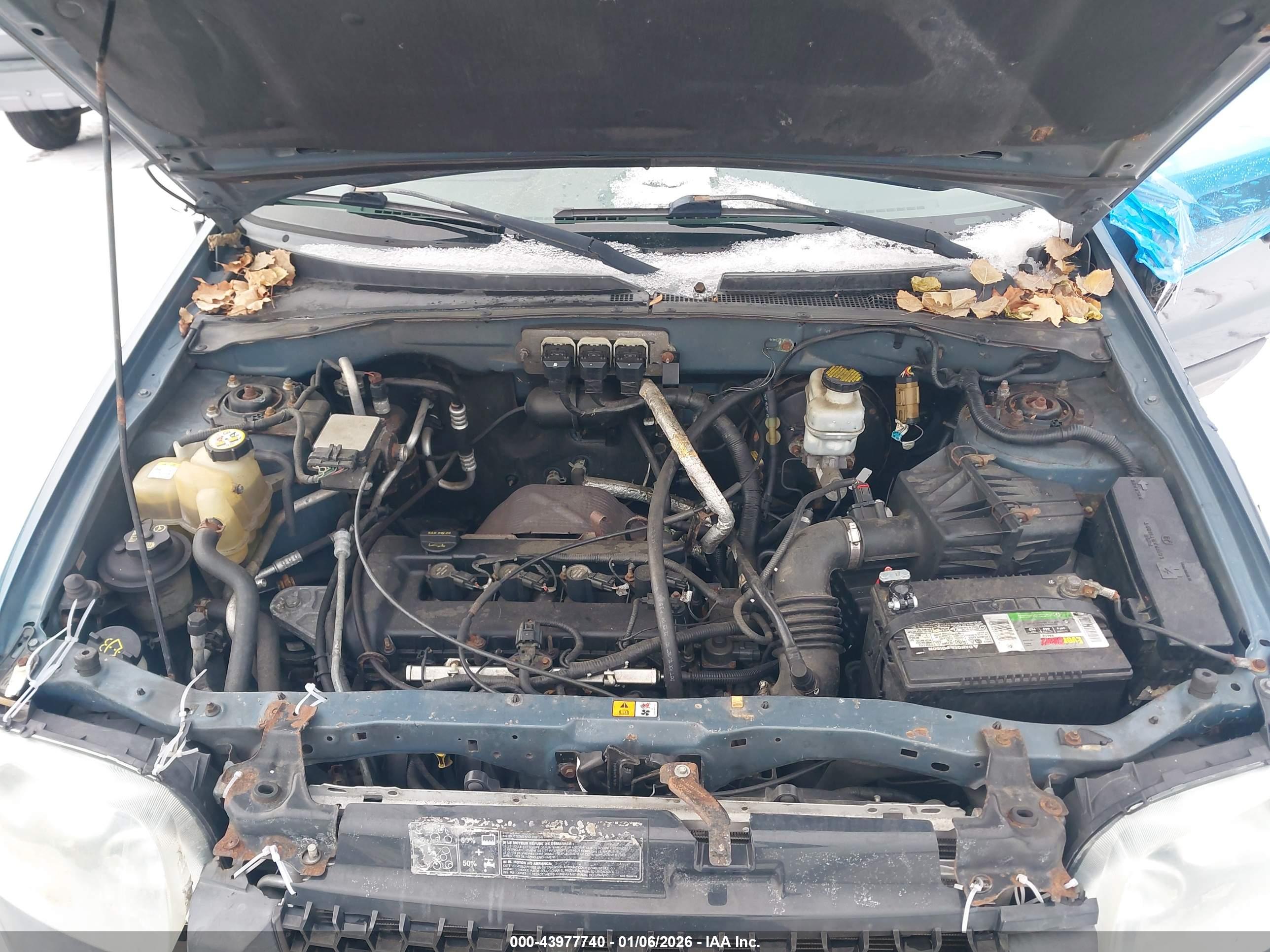 FORD ESCAPE image 10
