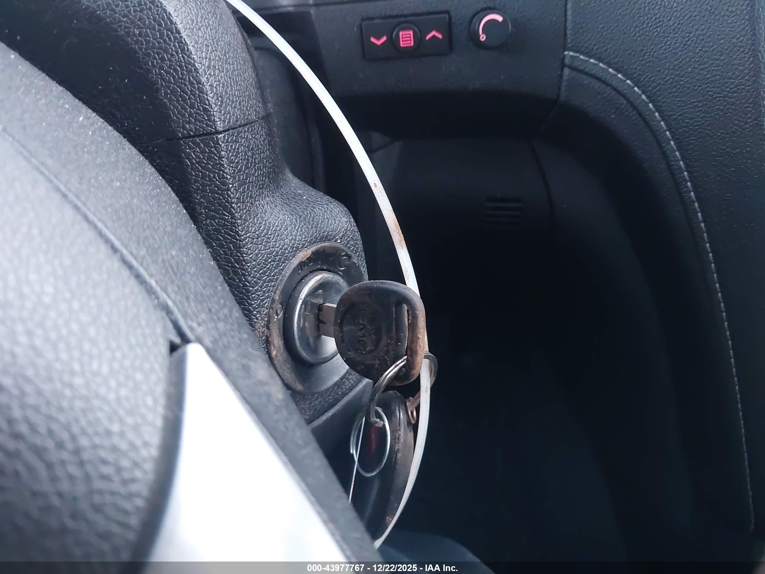 GMC ACADIA image 11