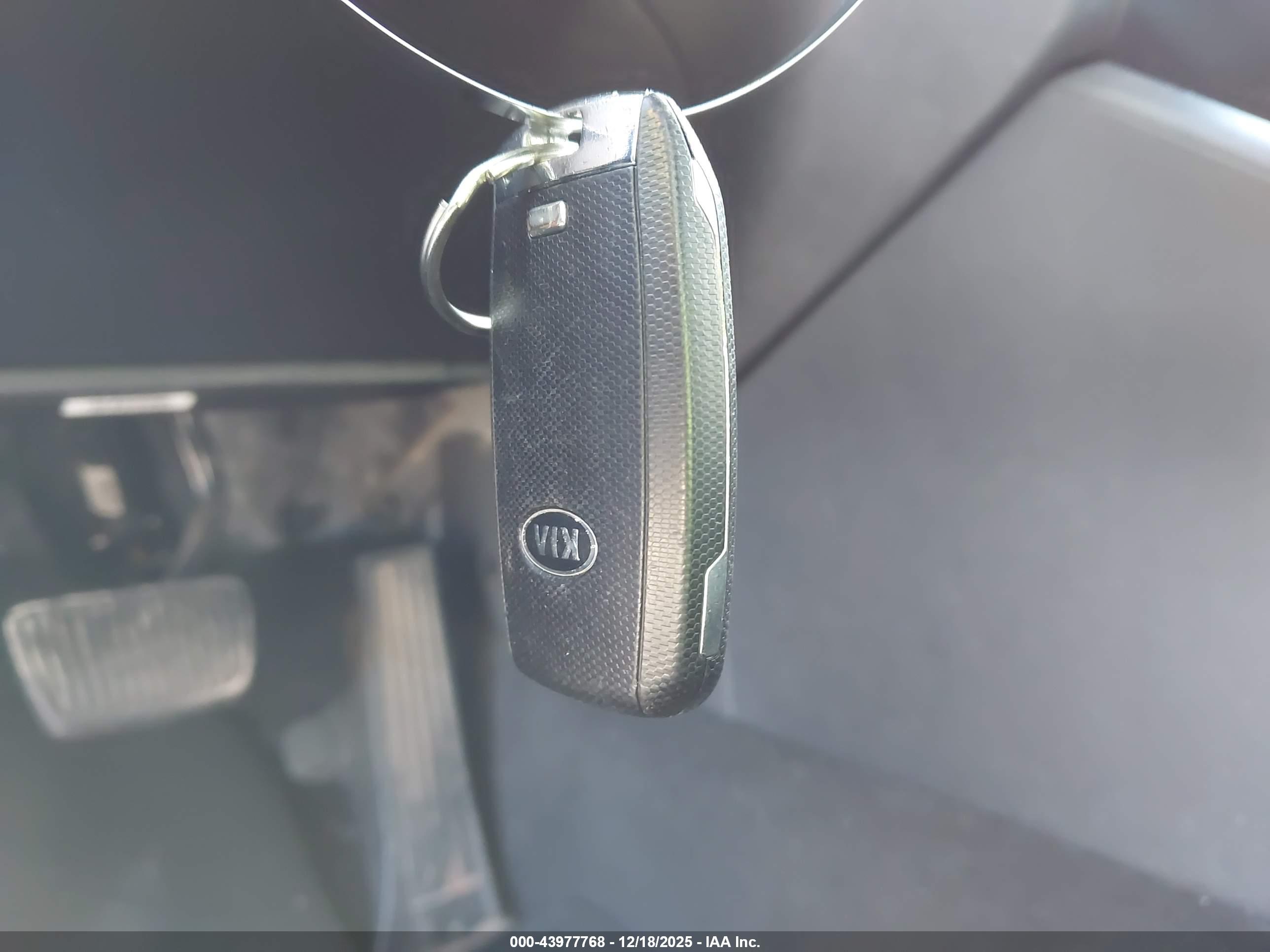 KIA OPTIMA image 11