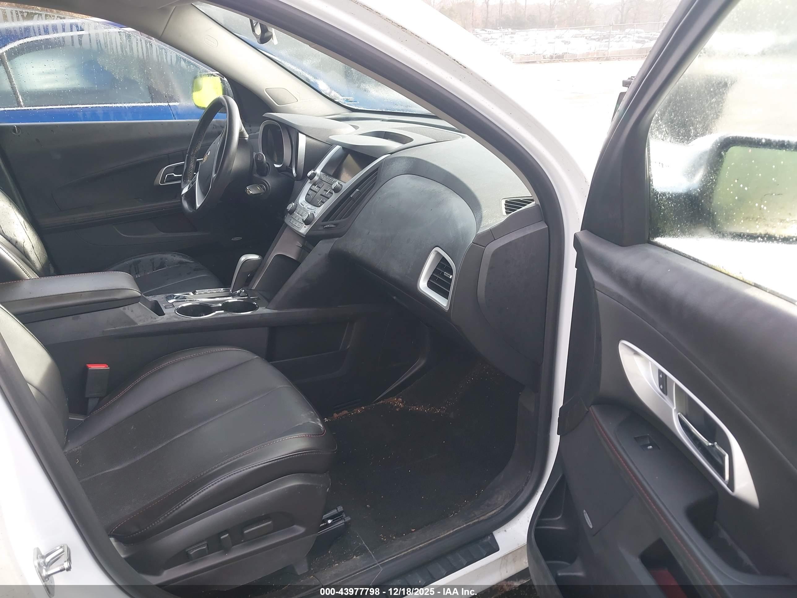 CHEVROLET EQUINOX image 5