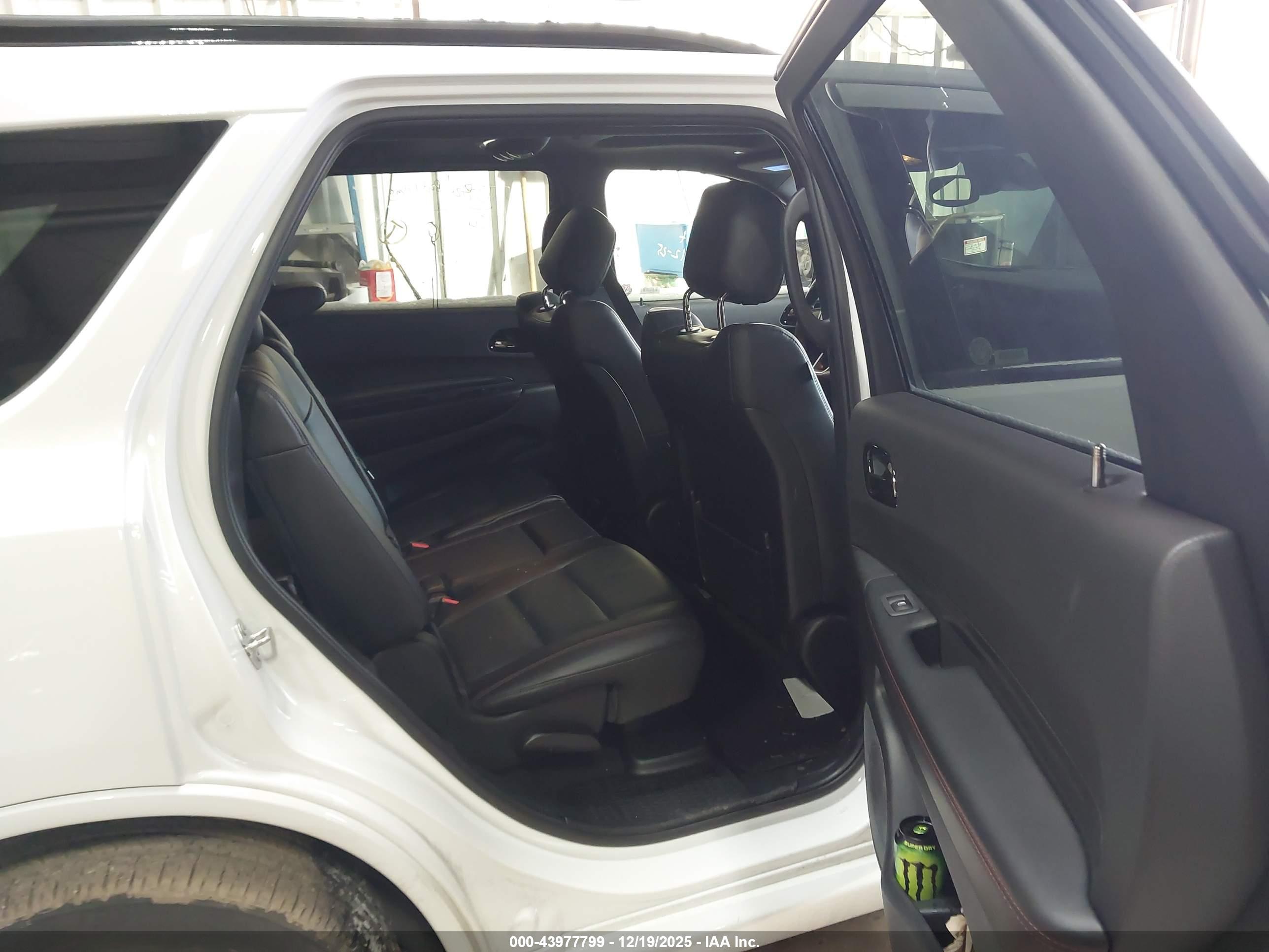DODGE DURANGO image 8