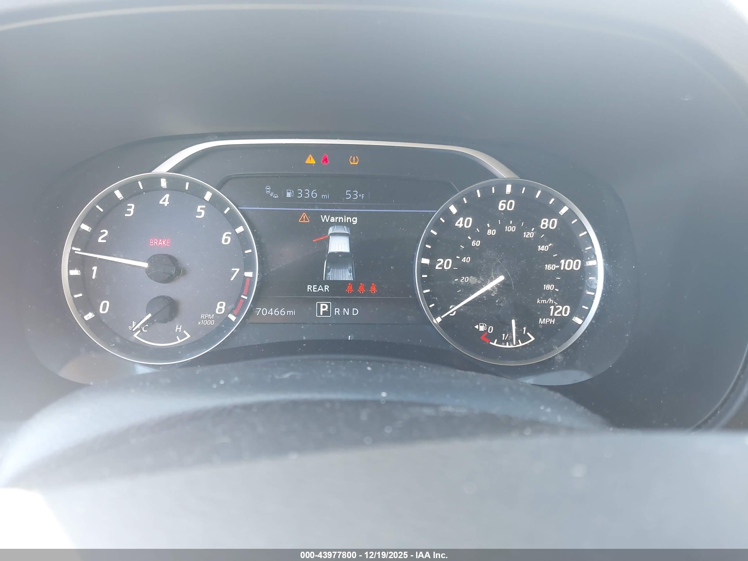 NISSAN FRONTIER image 7