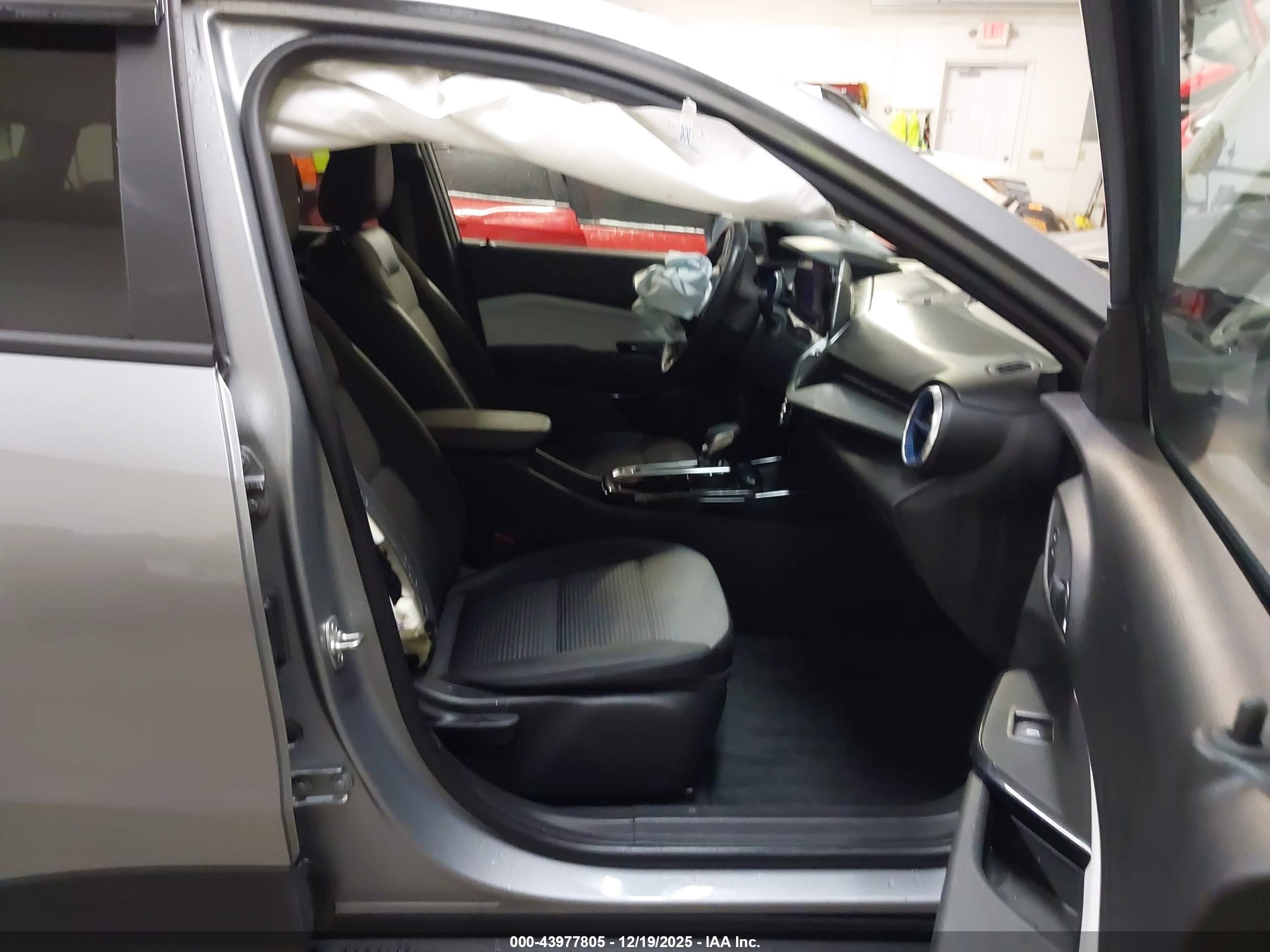 CHEVROLET TRAX image 5