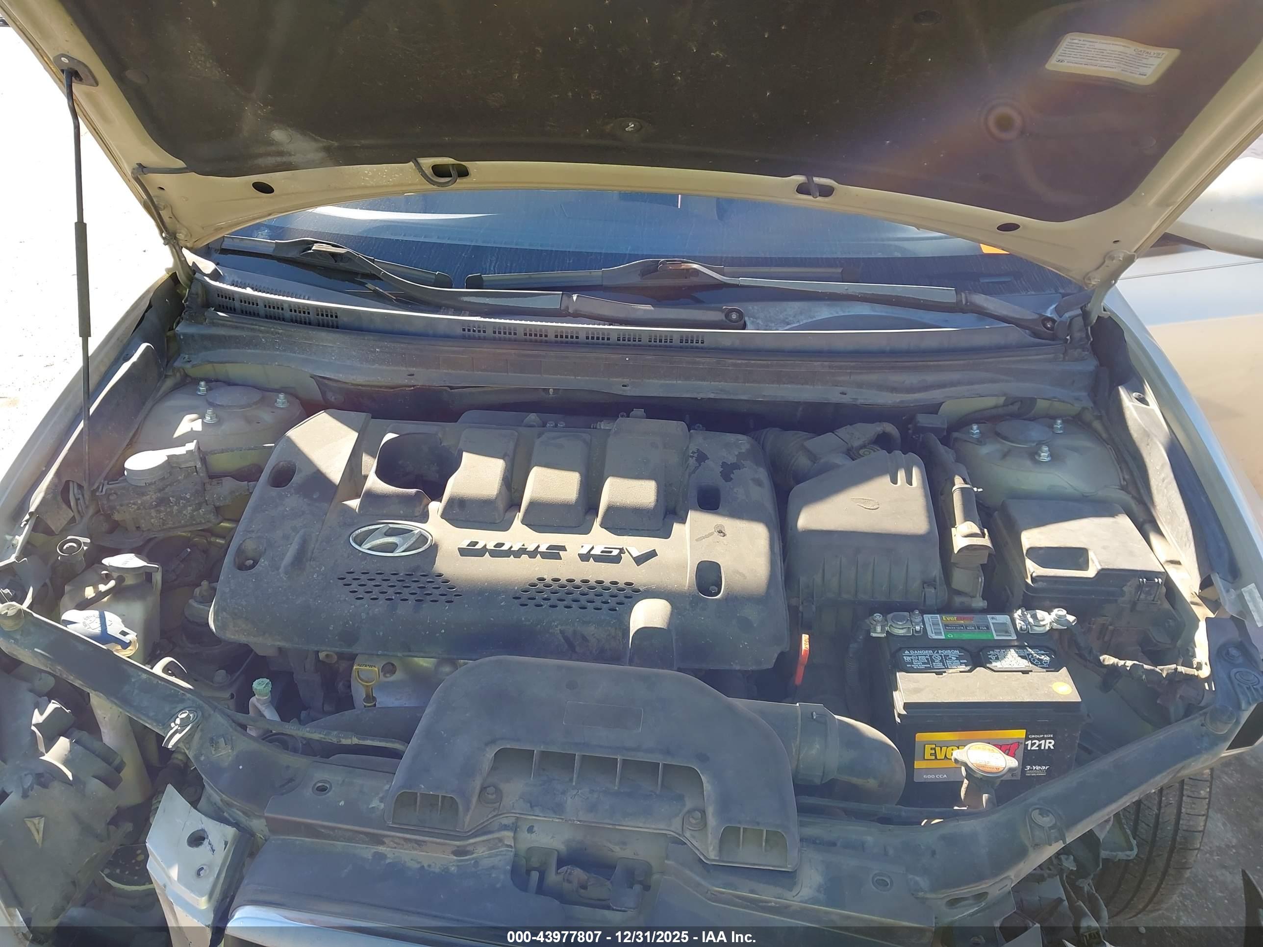 HYUNDAI ELANTRA image 10