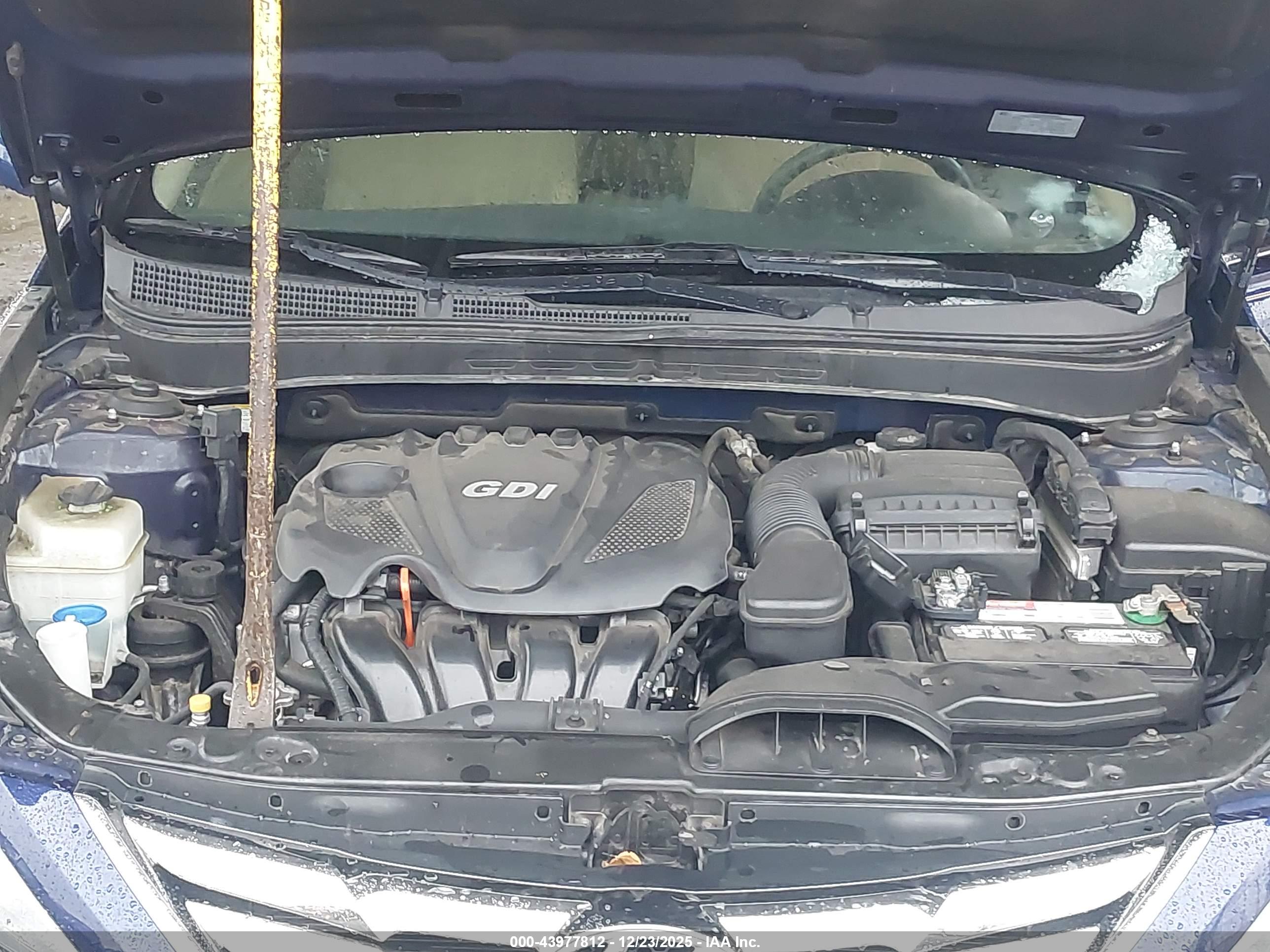 HYUNDAI SONATA image 10