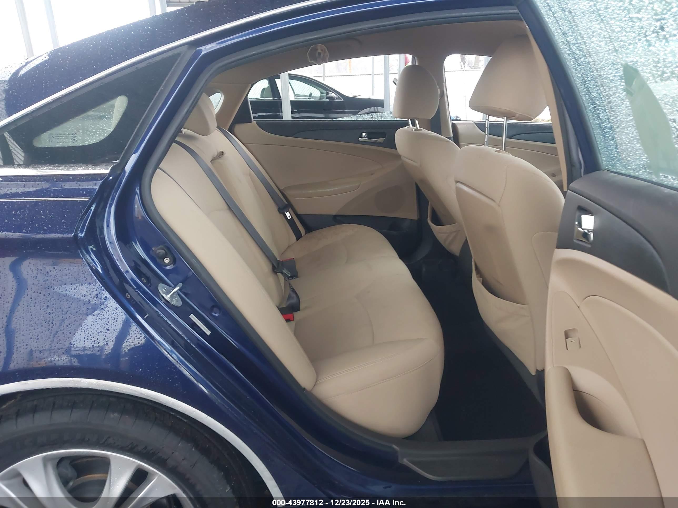 HYUNDAI SONATA image 8
