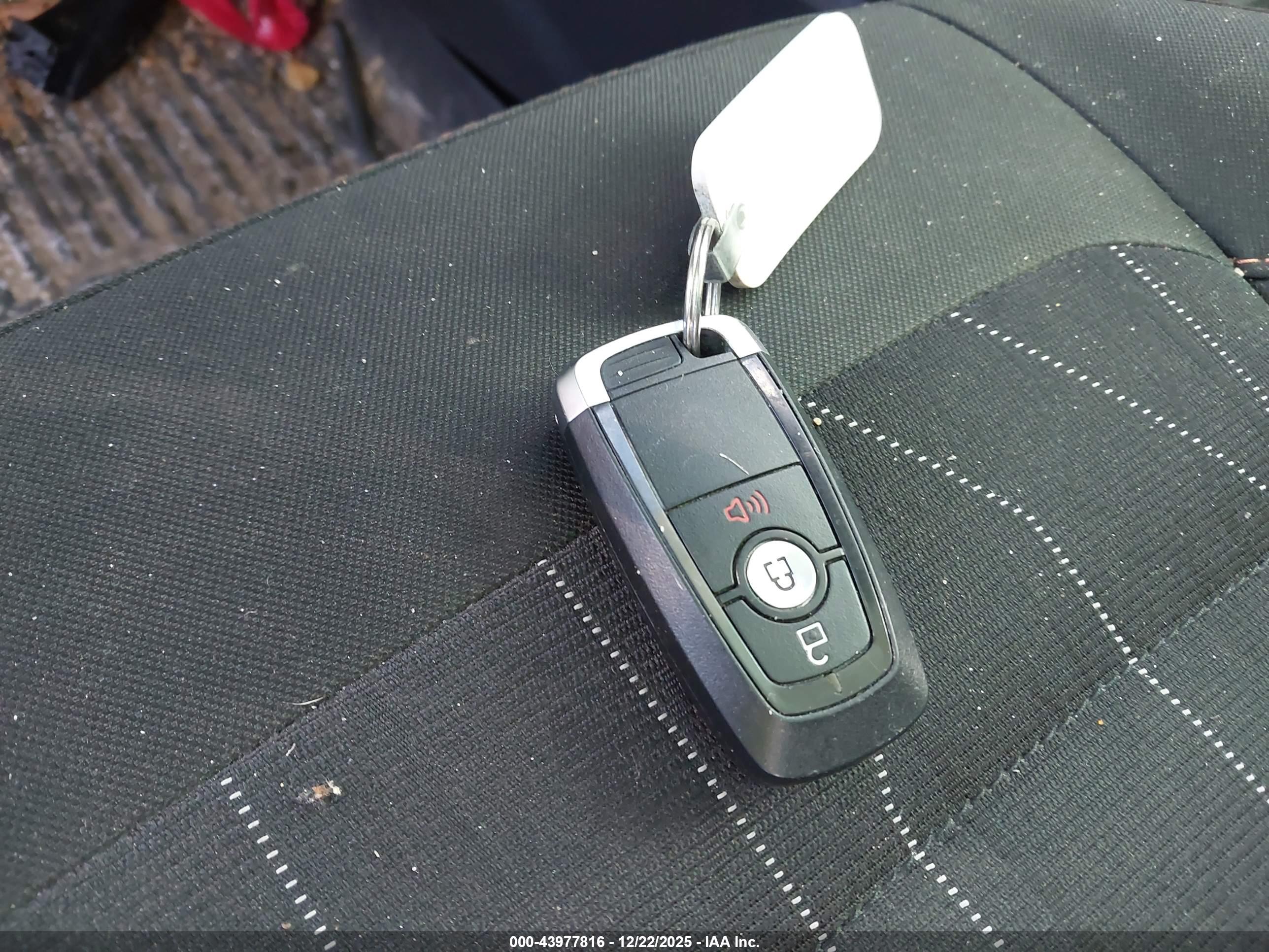 FORD ECOSPORT image 11