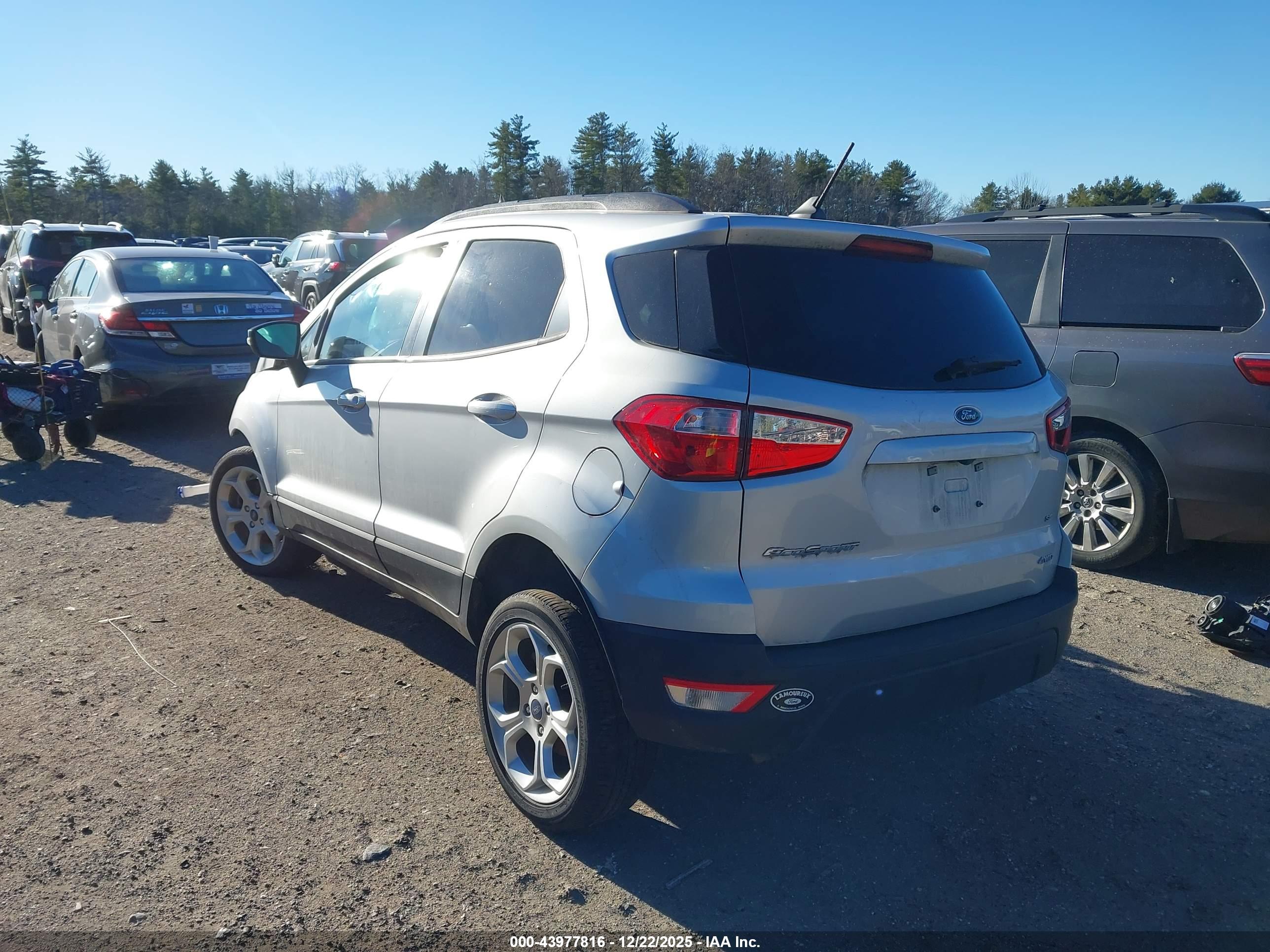 FORD ECOSPORT image 3
