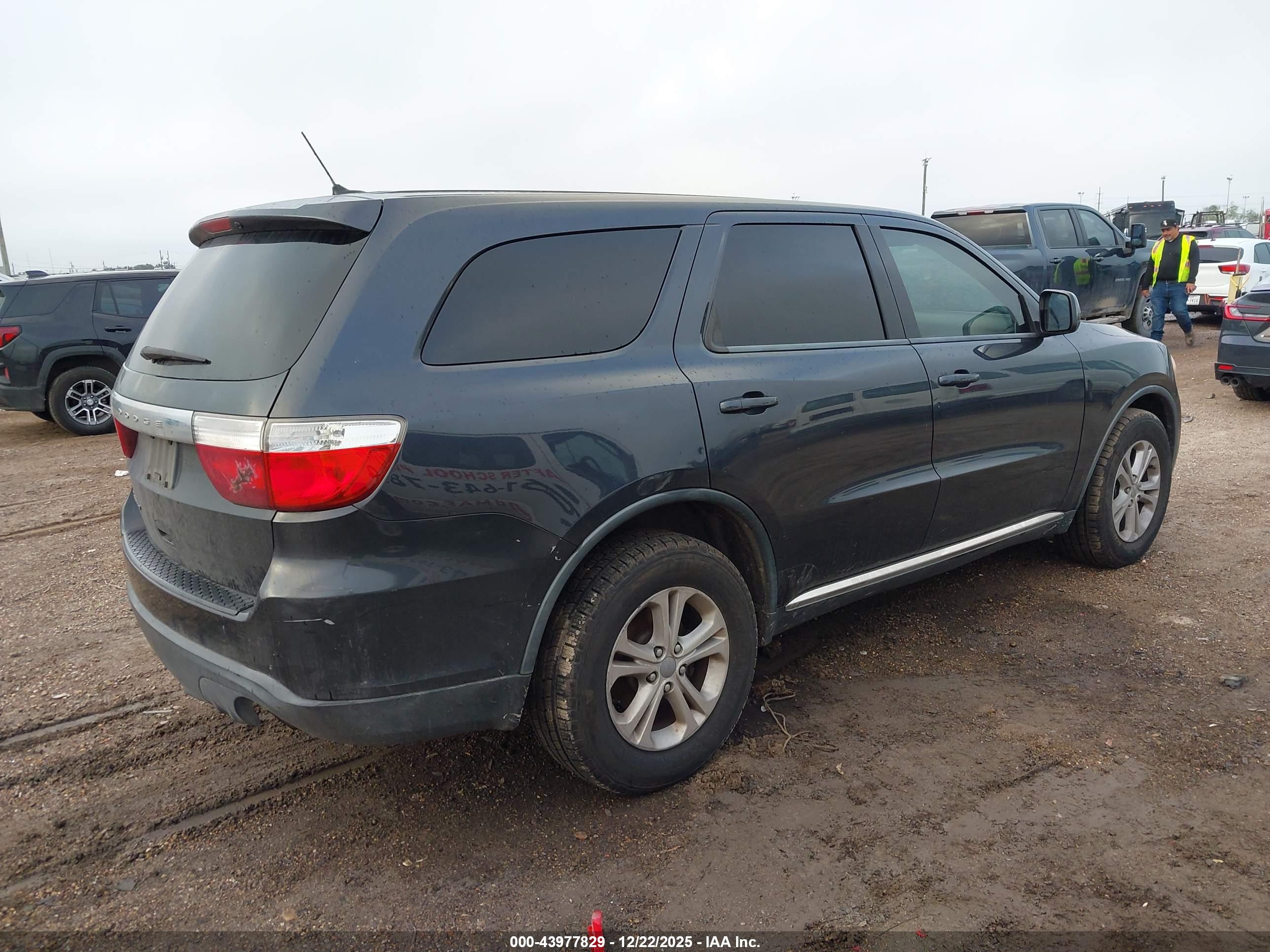 DODGE DURANGO image 4