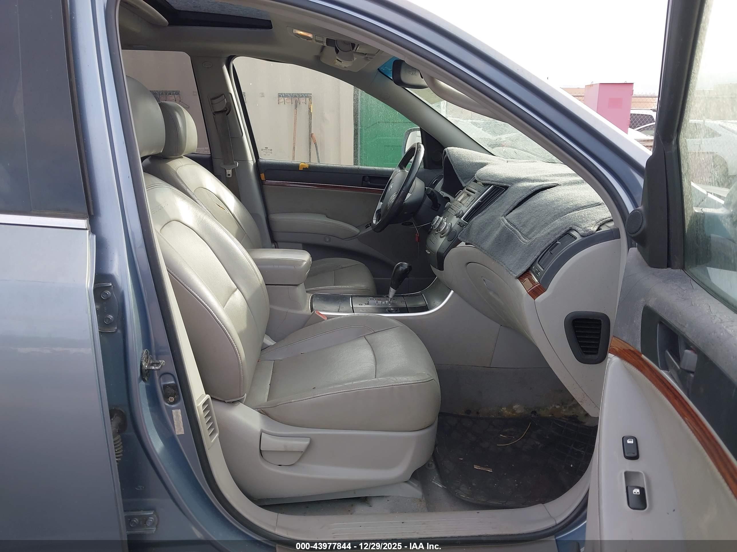 HYUNDAI VERACRUZ image 5