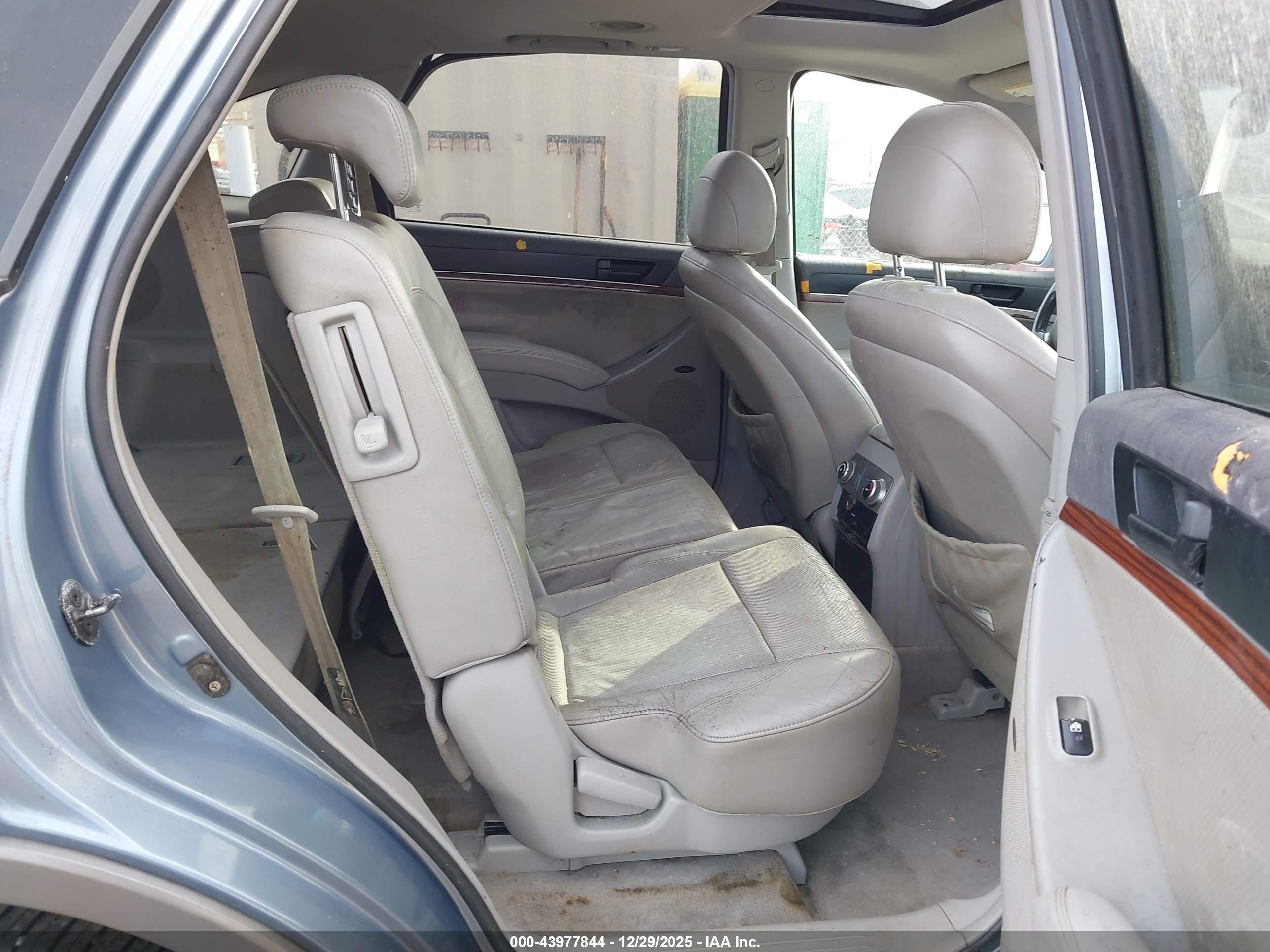 HYUNDAI VERACRUZ image 8