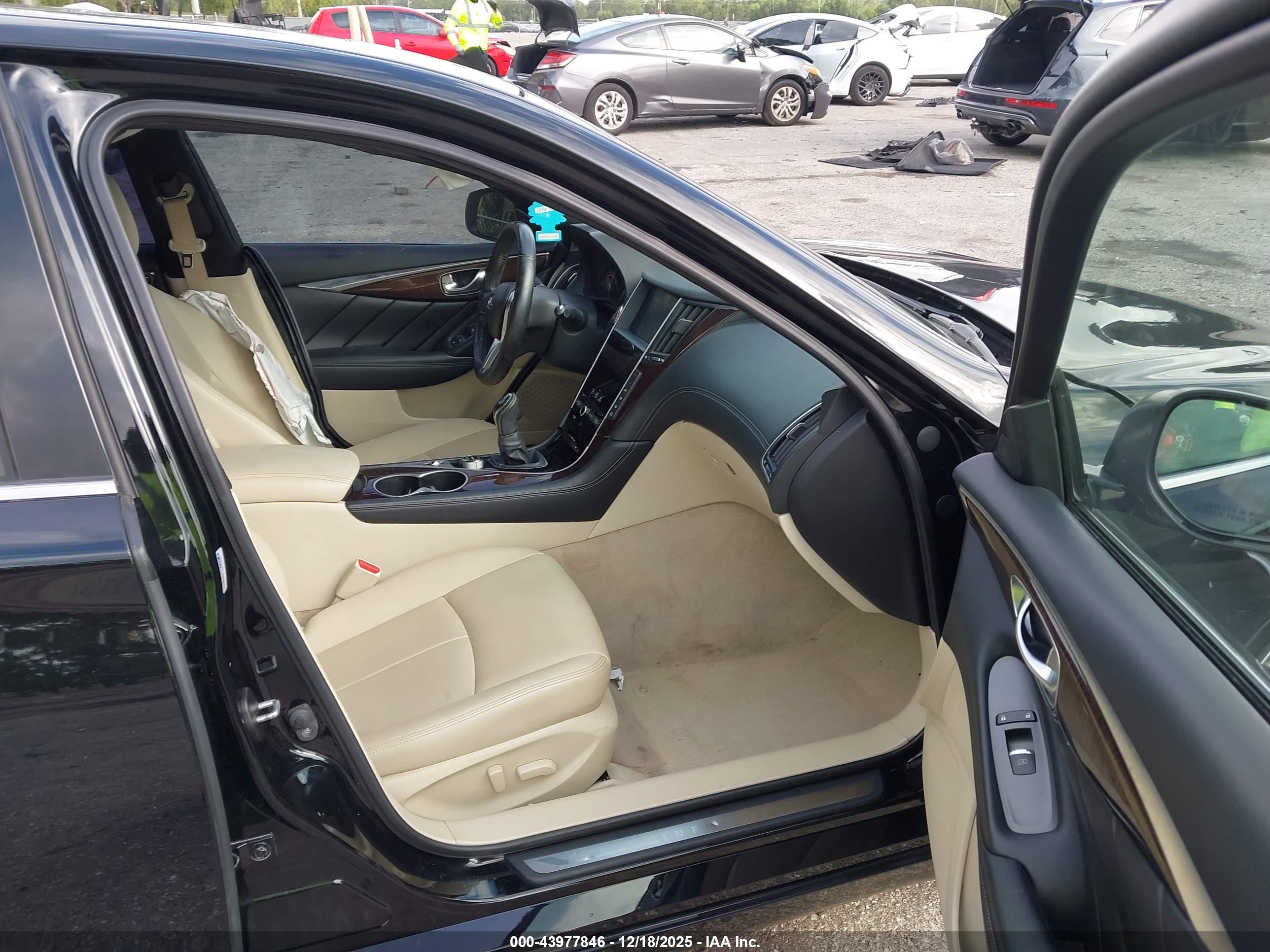 INFINITI Q50 image 5