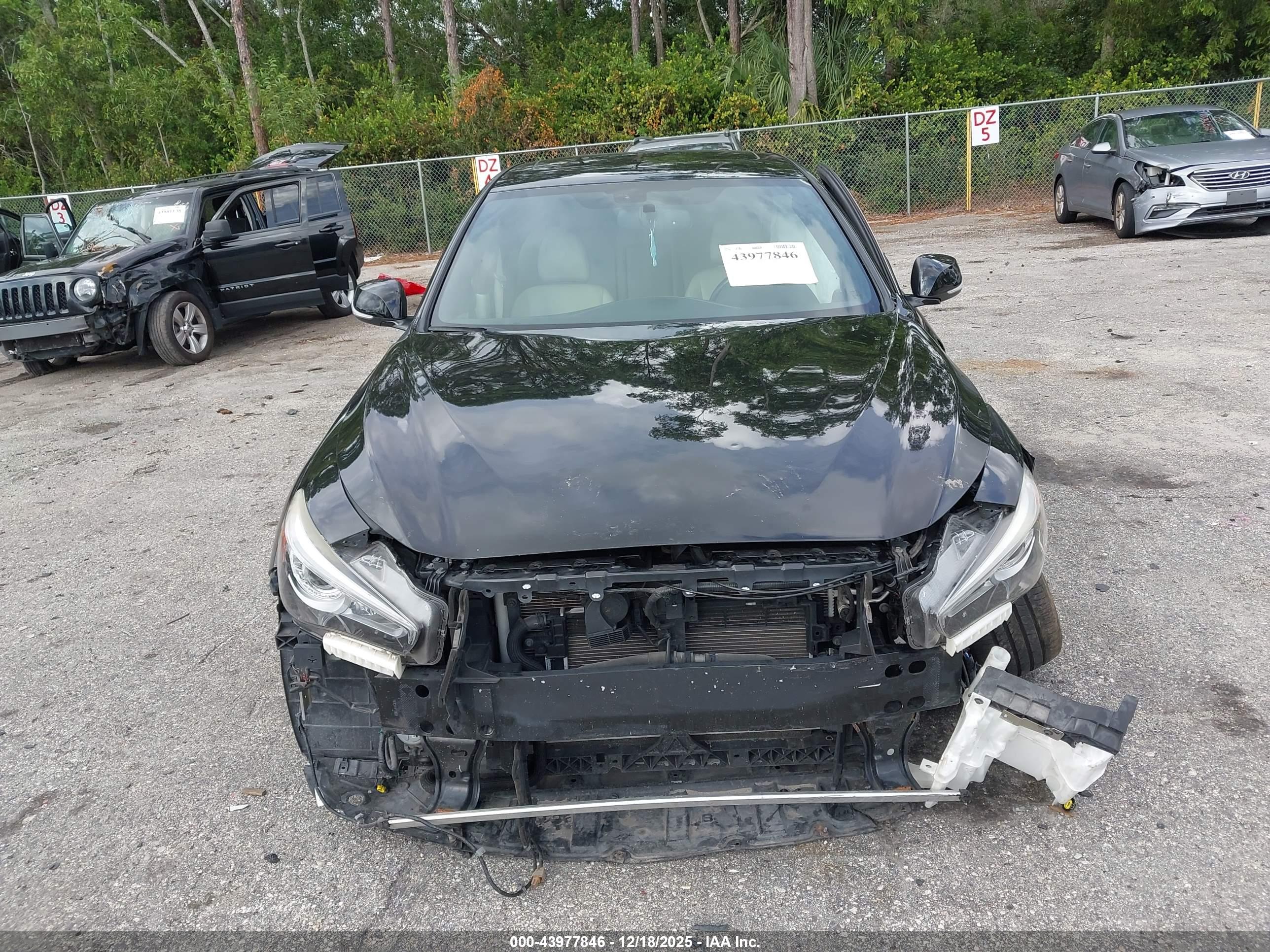 INFINITI Q50 image 6
