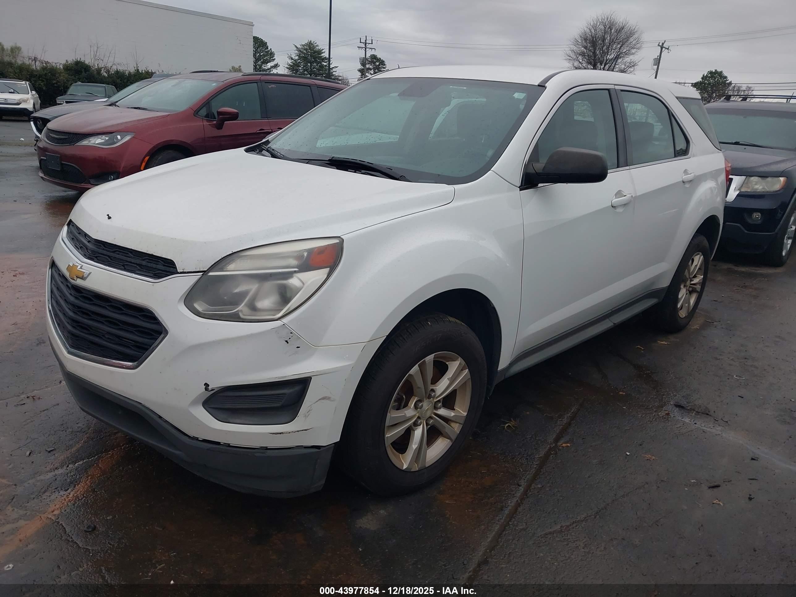 CHEVROLET EQUINOX image 2