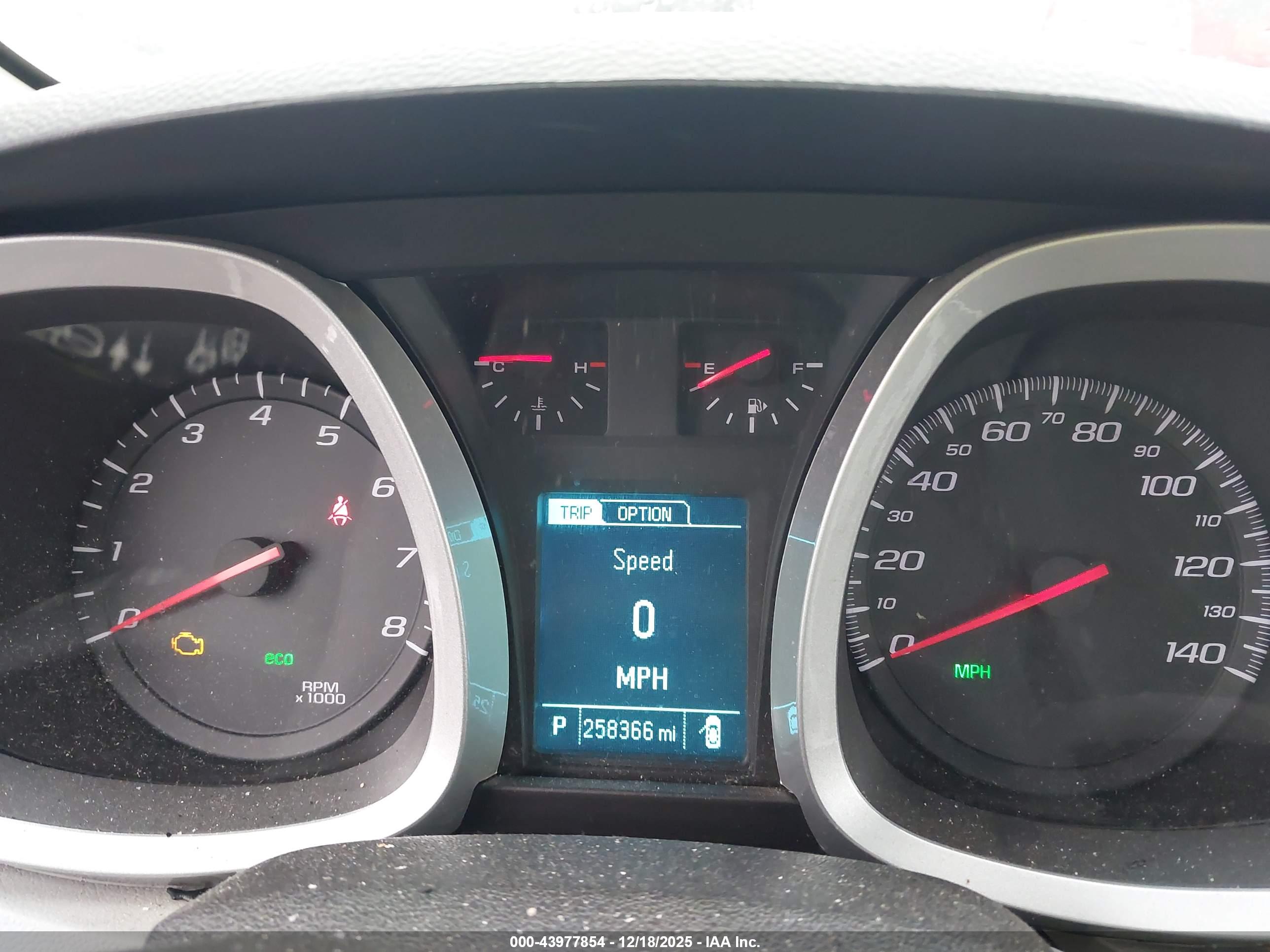 CHEVROLET EQUINOX image 7