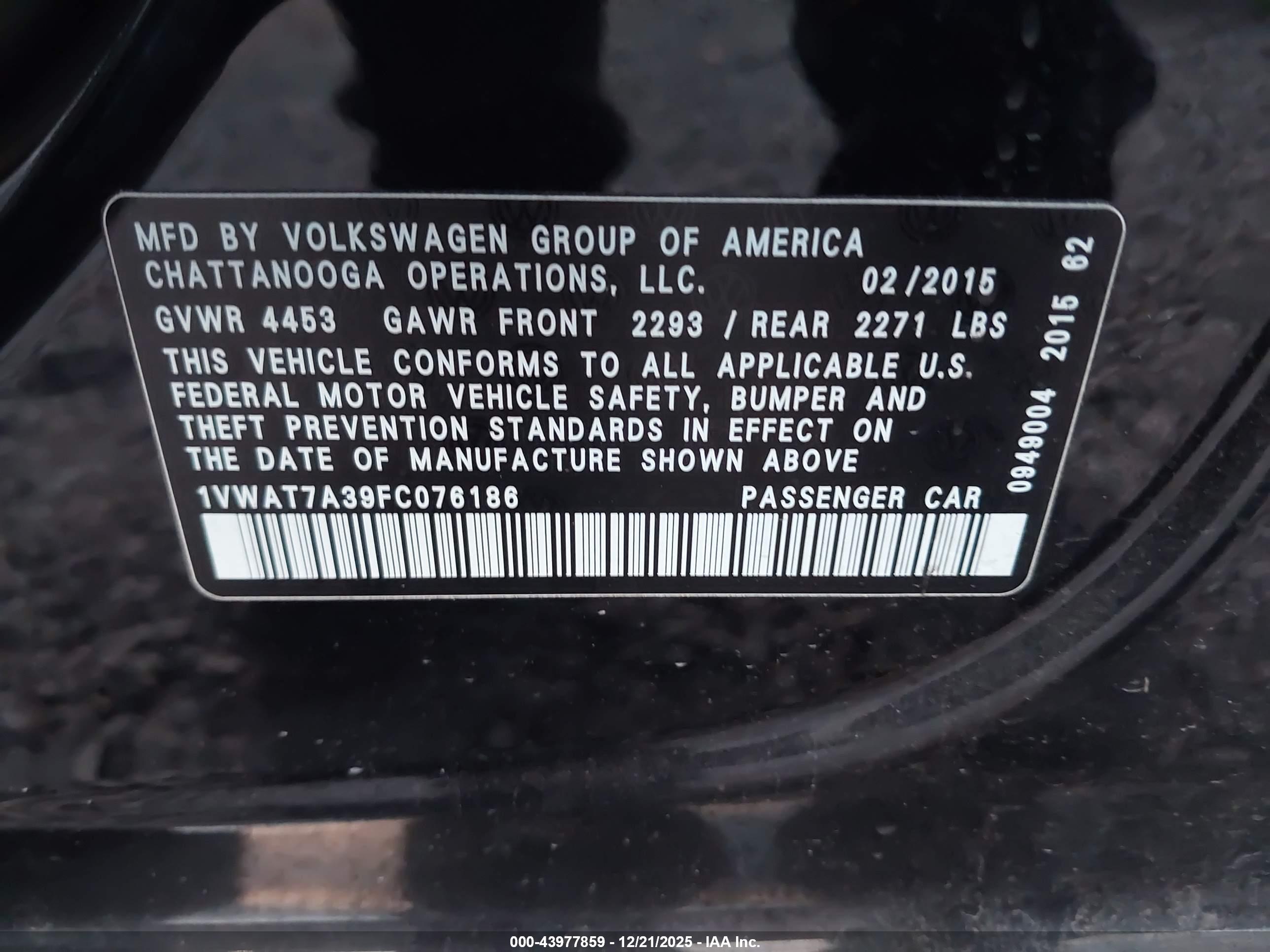 VOLKSWAGEN PASSAT image 9