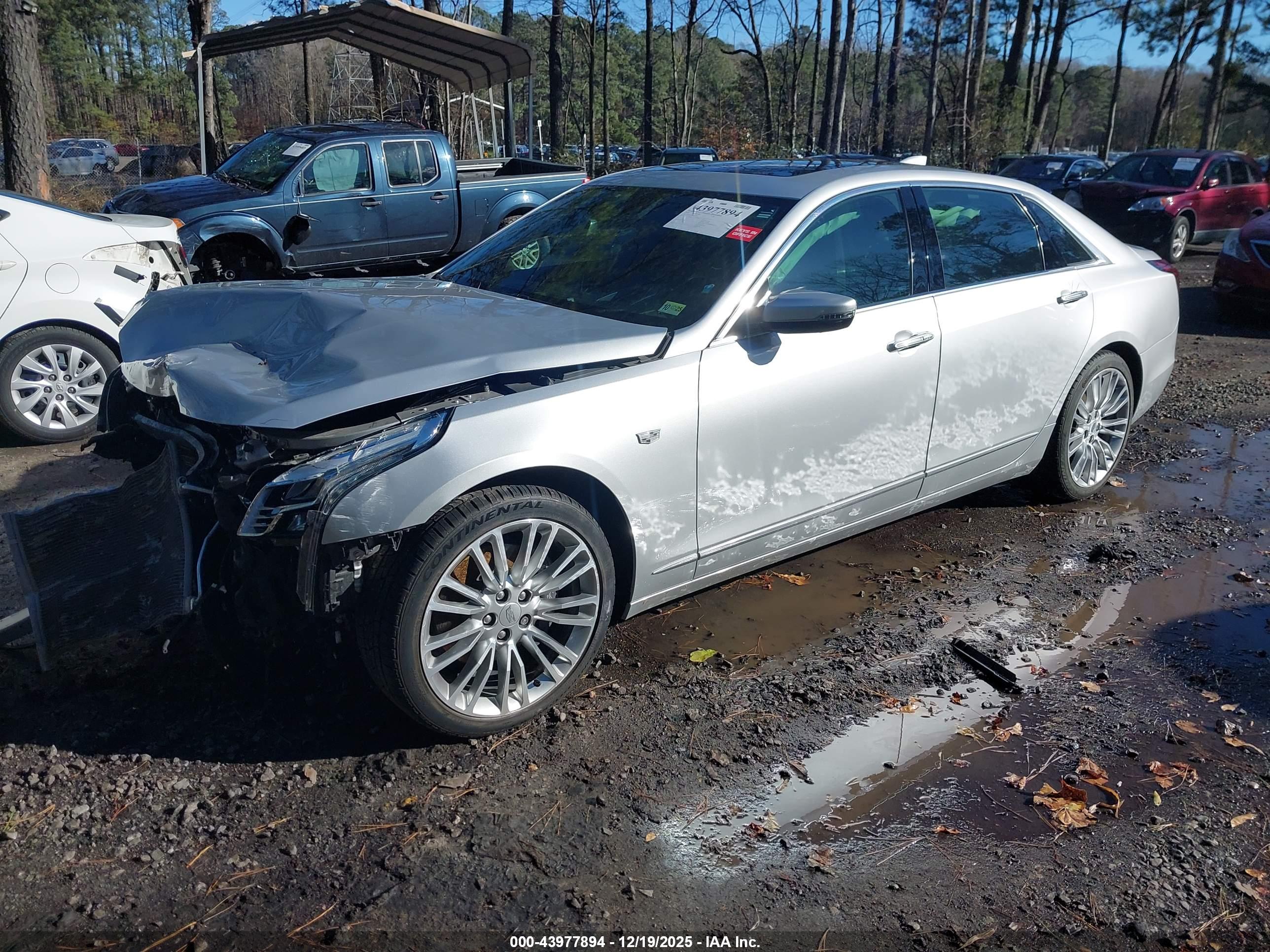 CADILLAC CT6 image 2