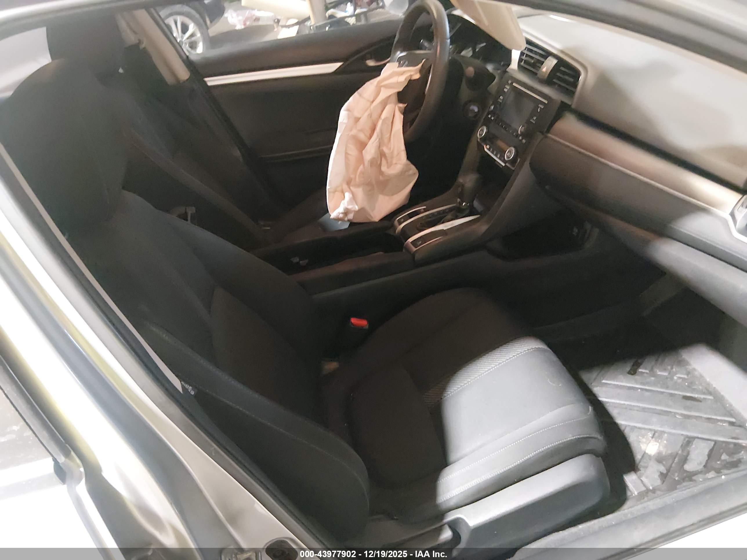 HONDA CIVIC image 5
