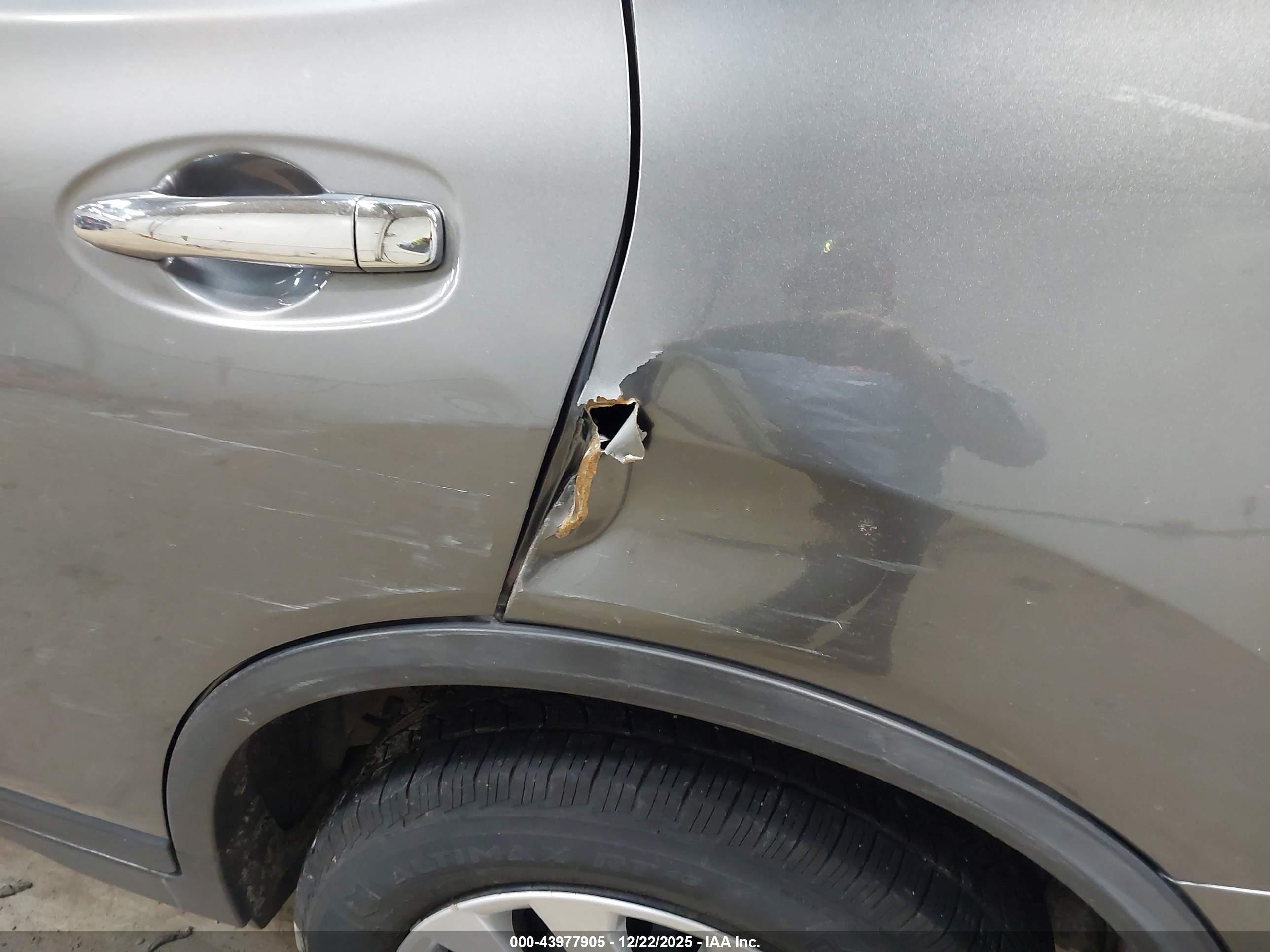 NISSAN ROGUE image 6