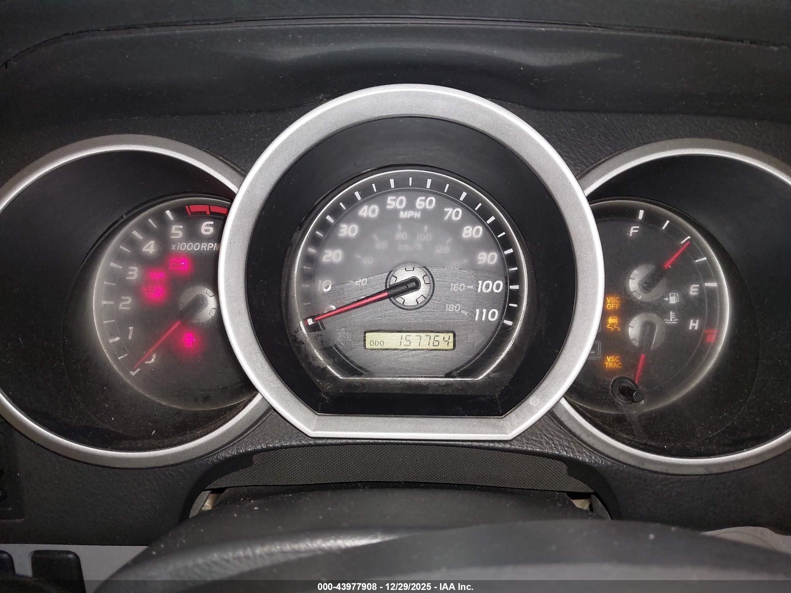 TOYOTA 4RUNNER image 7