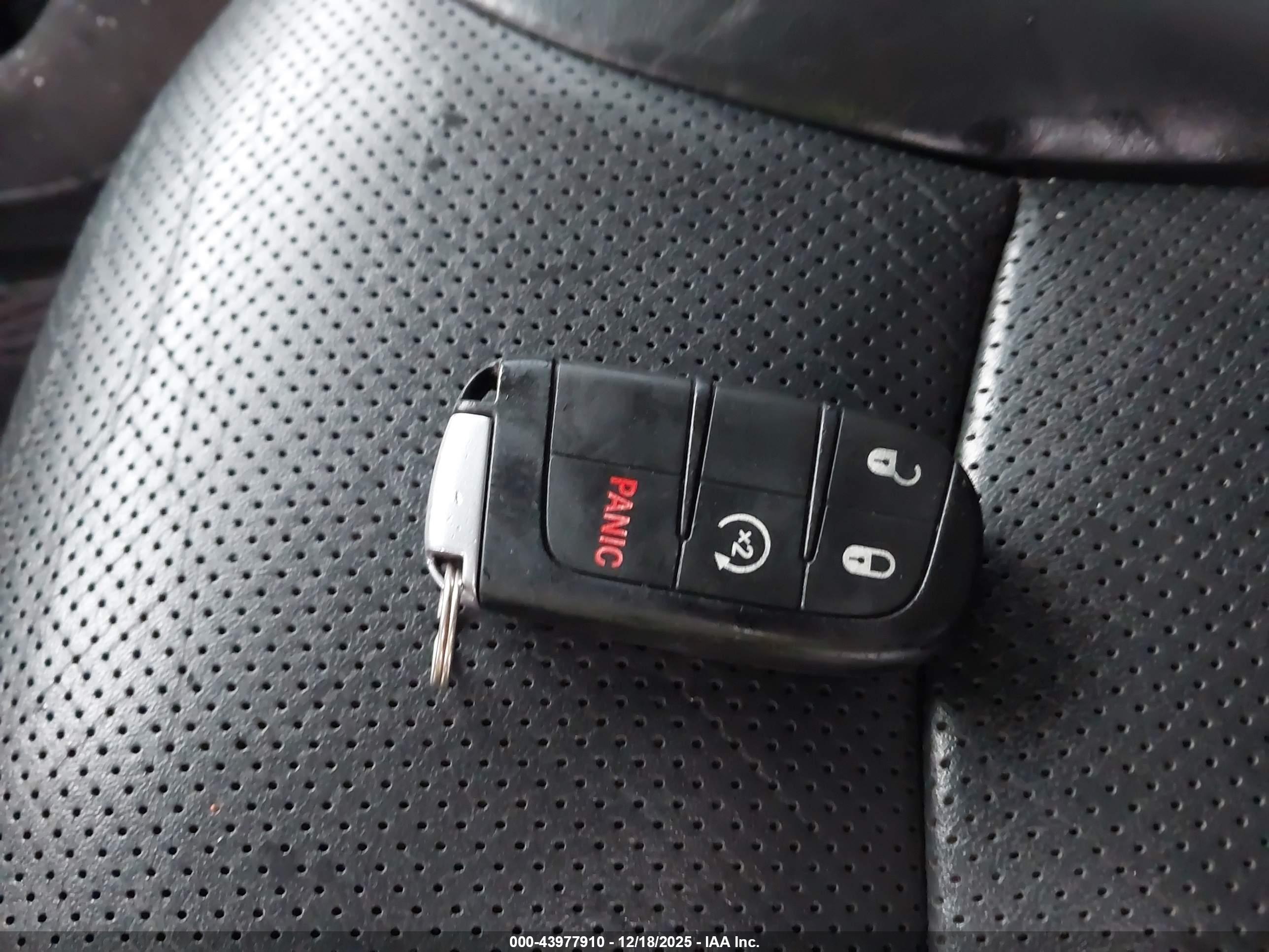 DODGE JOURNEY image 11