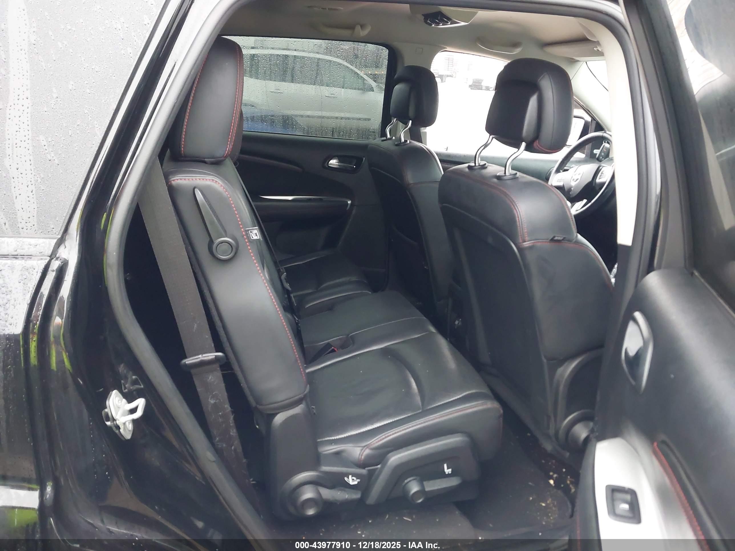 DODGE JOURNEY image 8