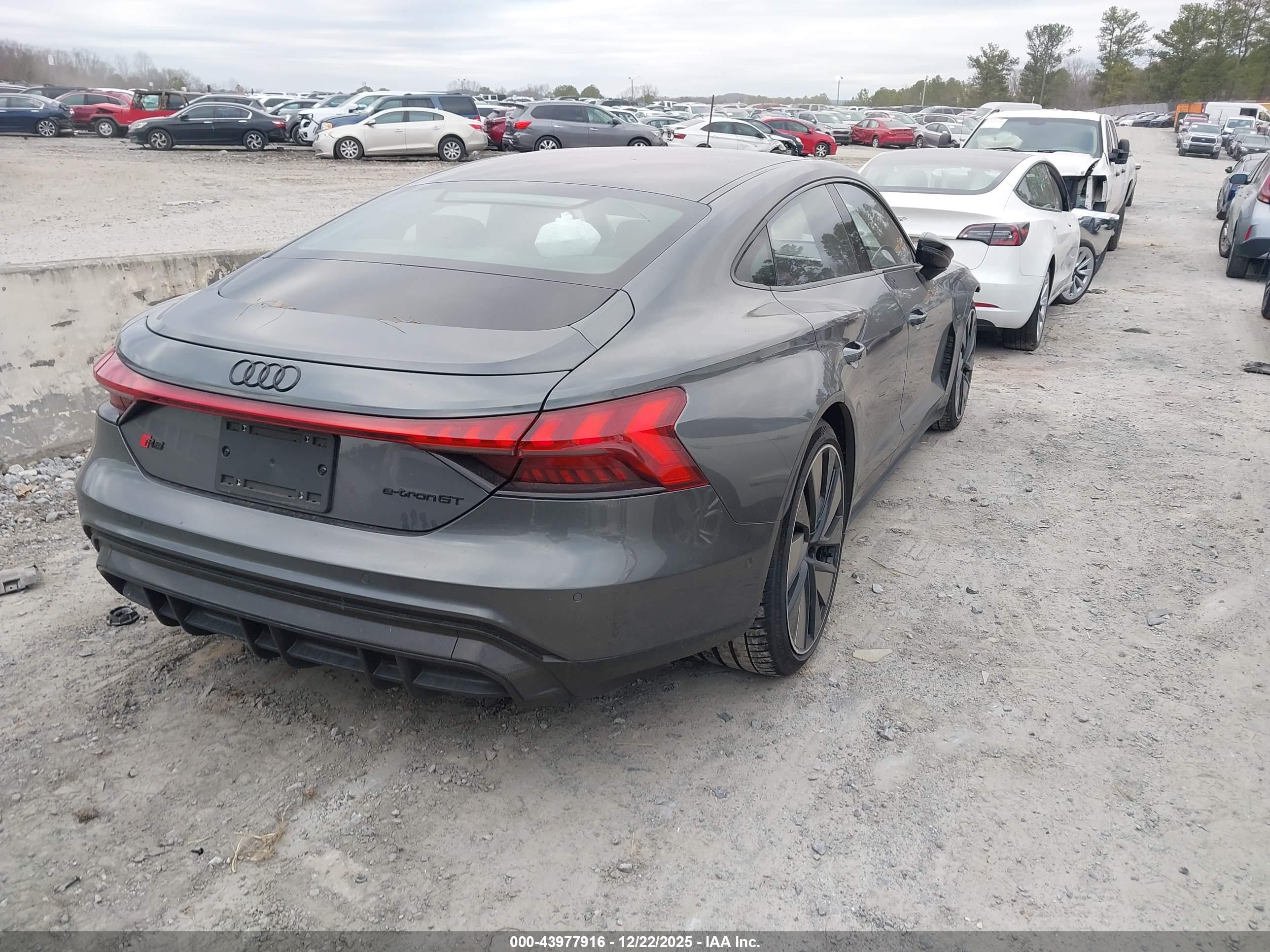 AUDI RS image 4