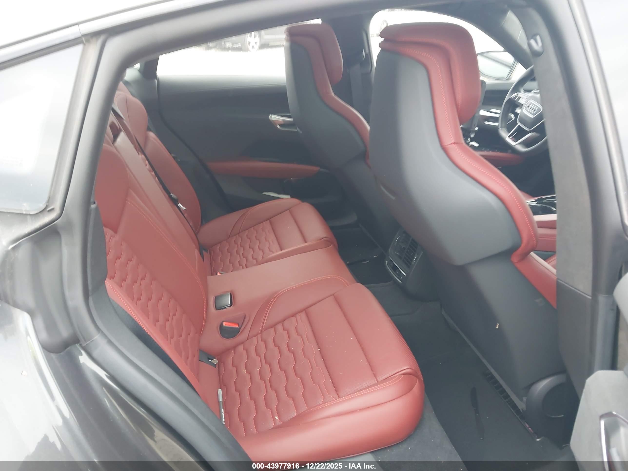 AUDI RS image 8