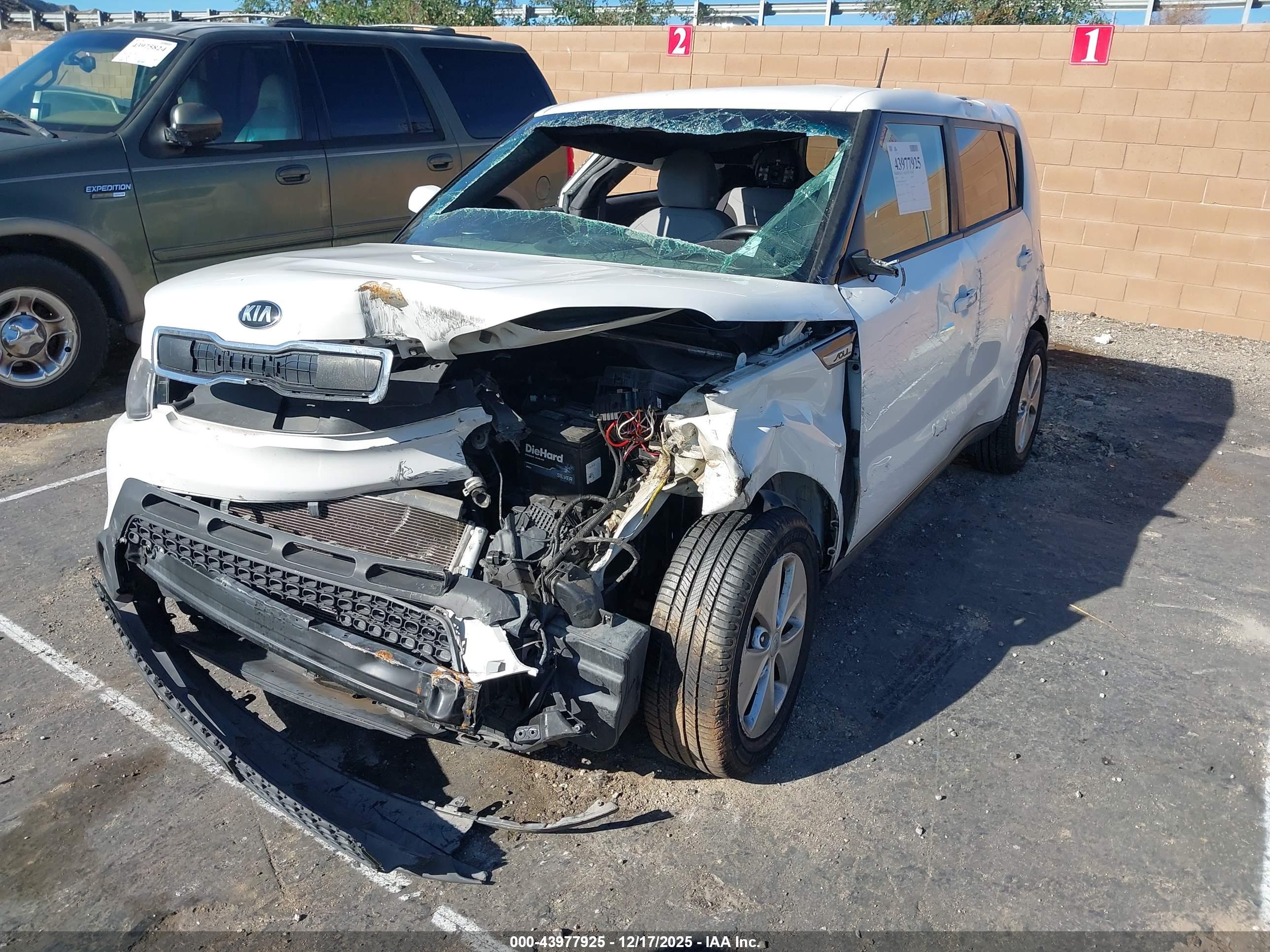 KIA SOUL image 2