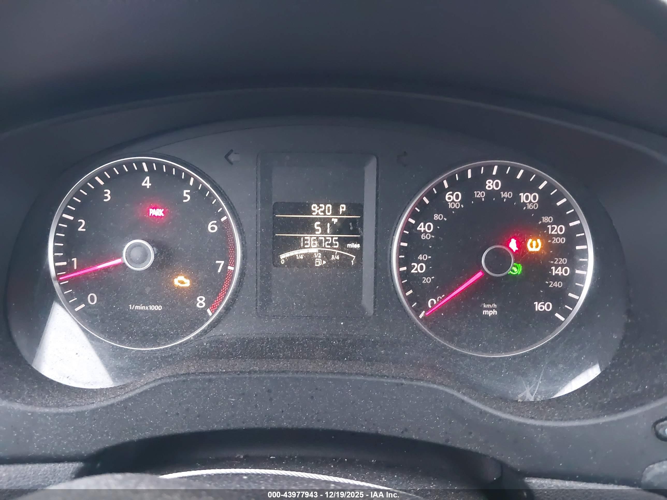 VOLKSWAGEN JETTA image 7
