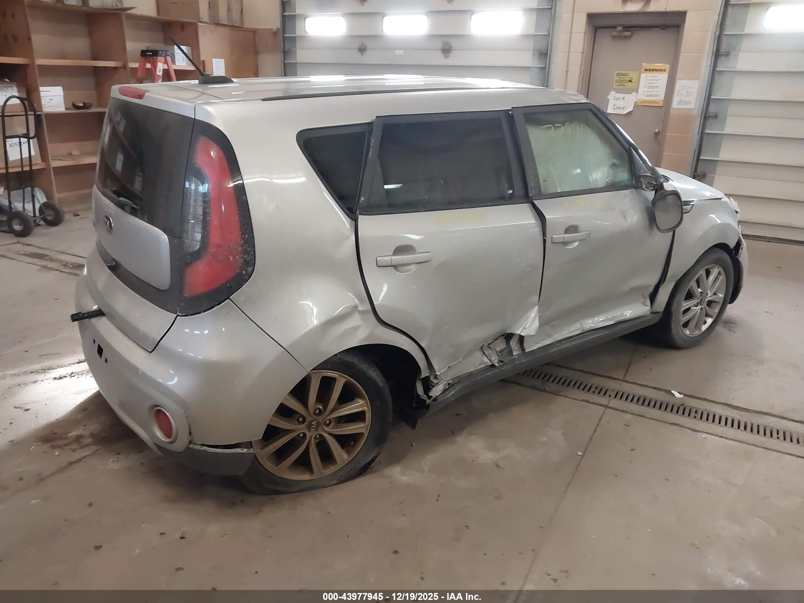 KIA SOUL image 4