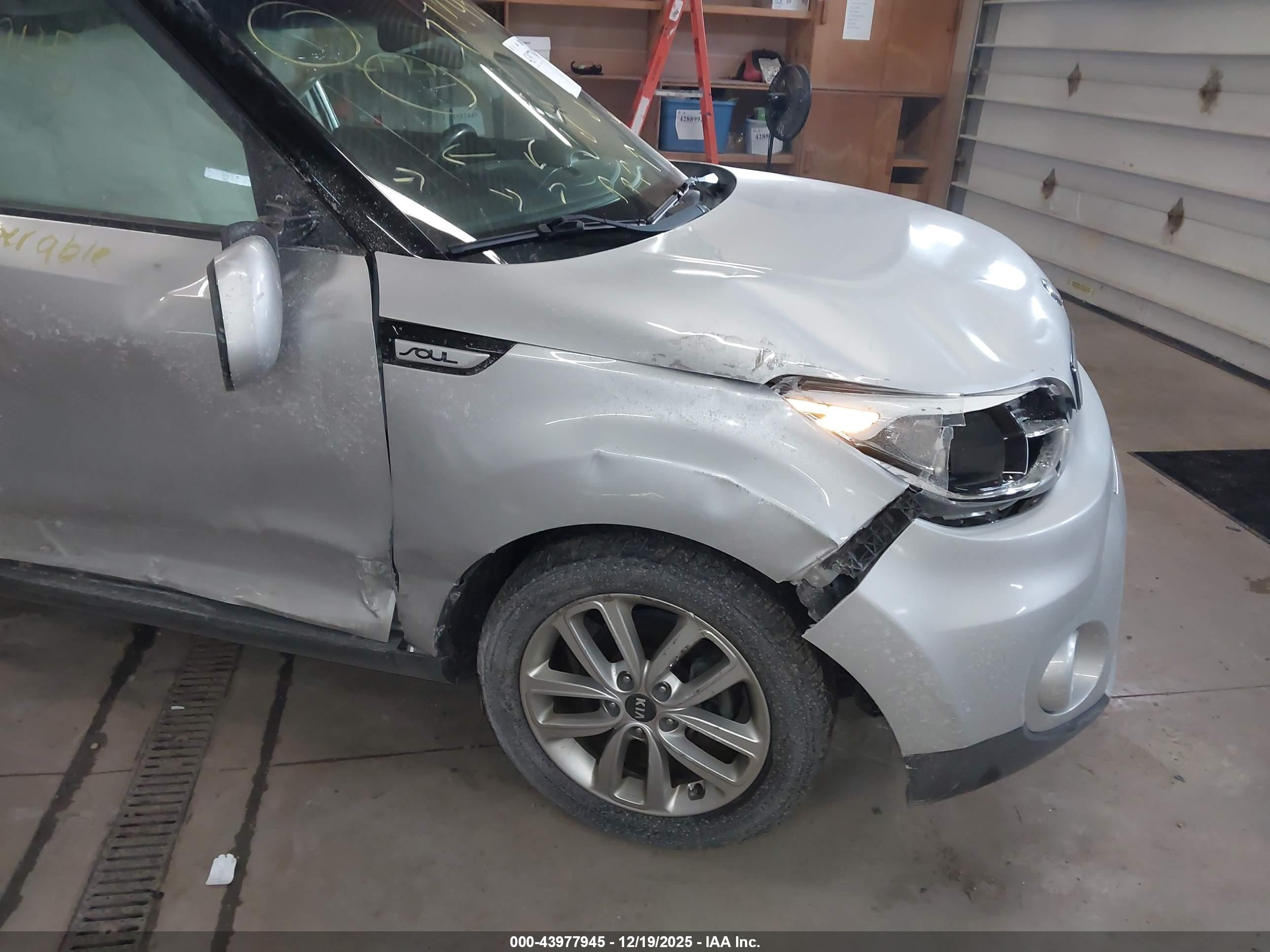 KIA SOUL image 6
