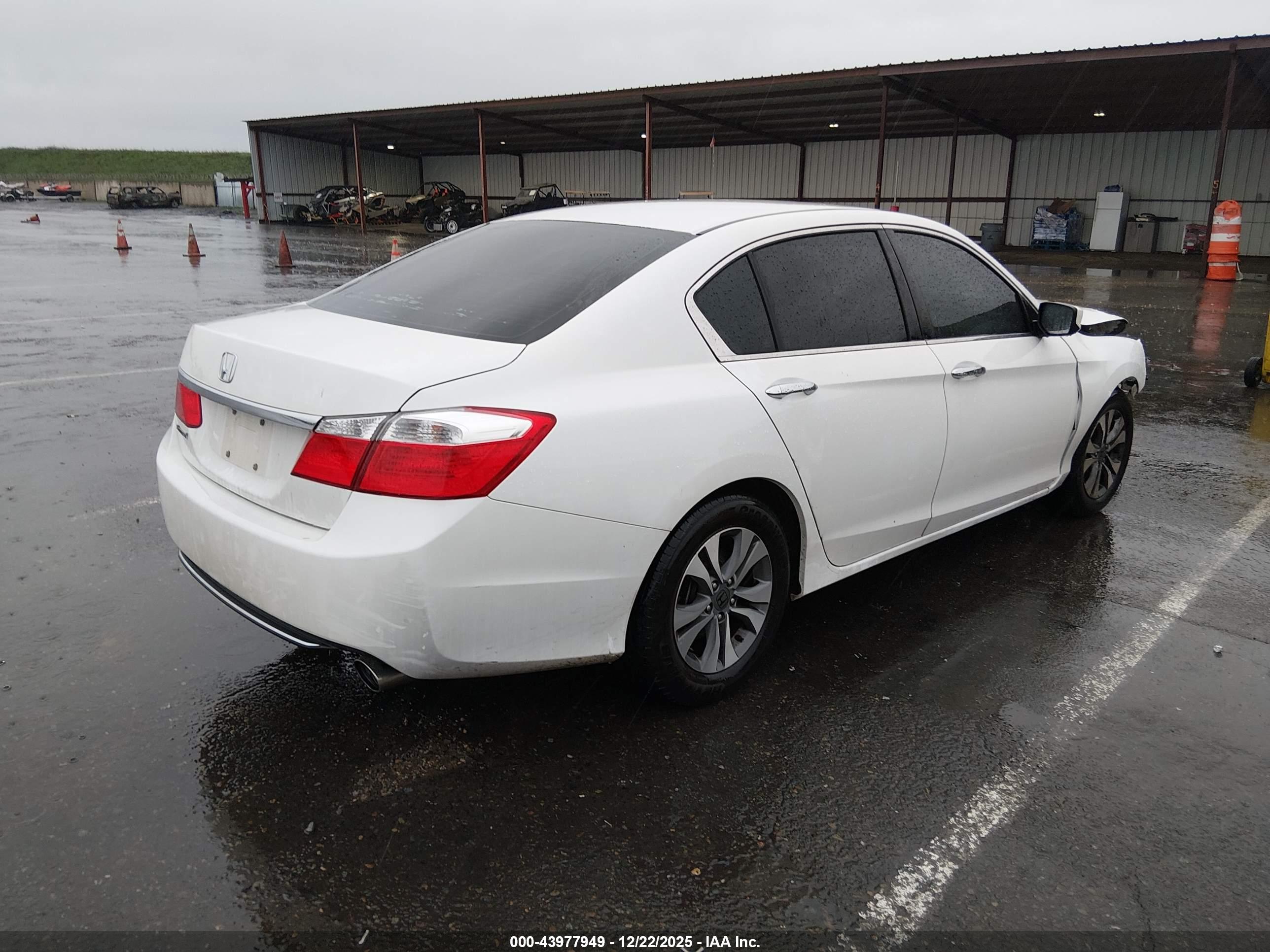 HONDA ACCORD image 4