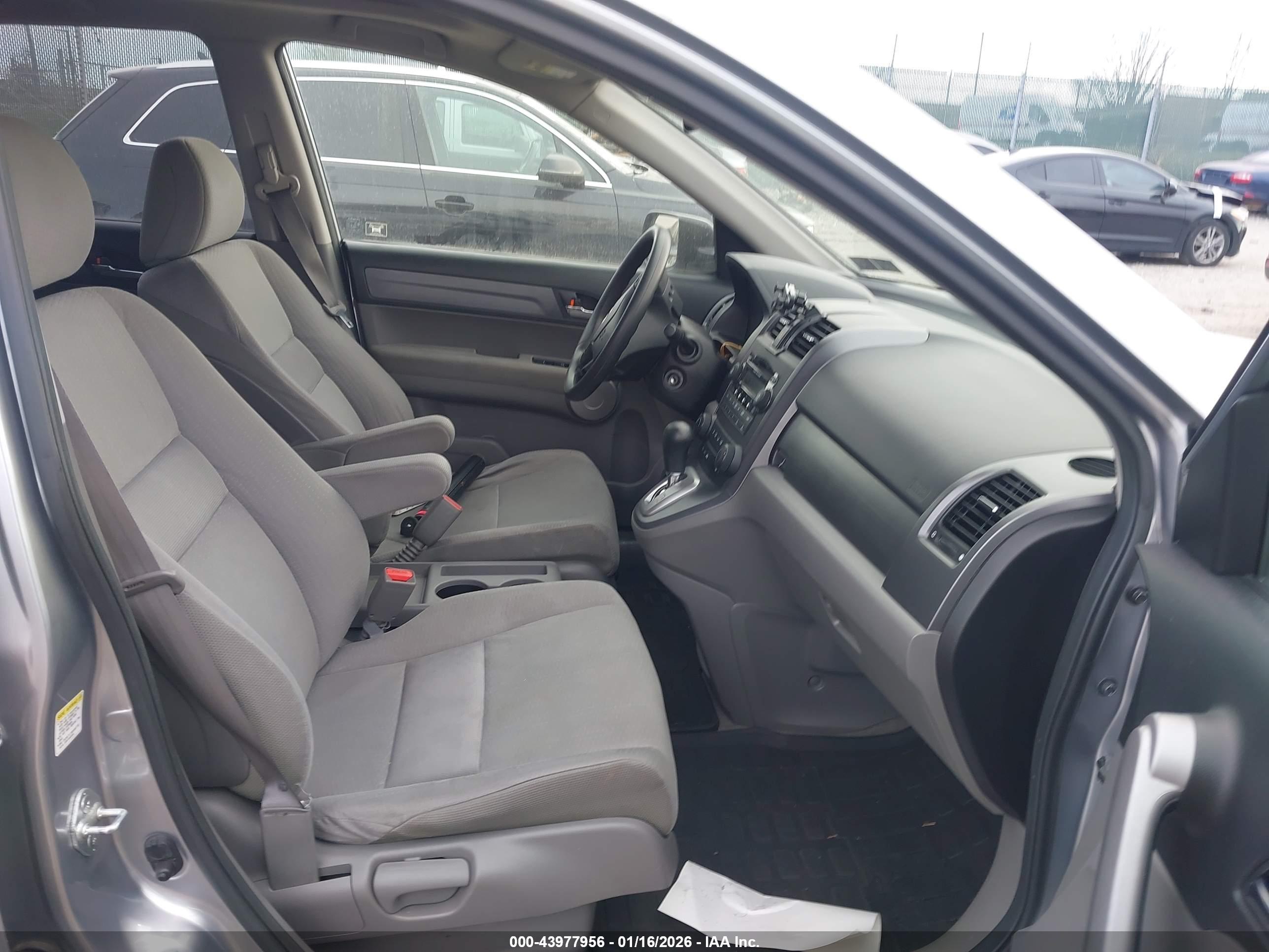HONDA CR-V image 5