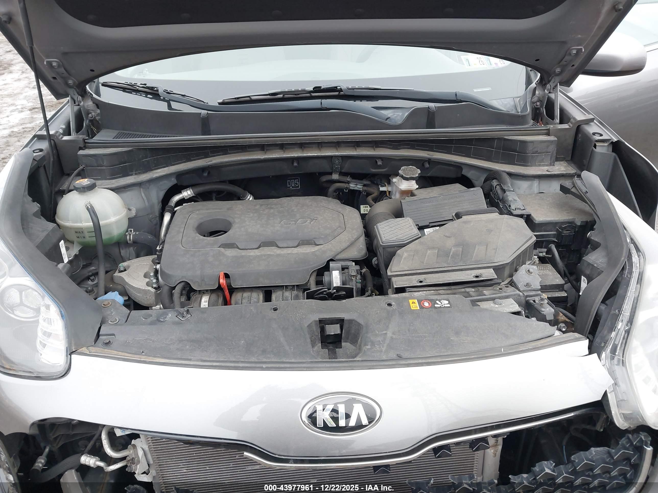 KIA SPORTAGE image 10