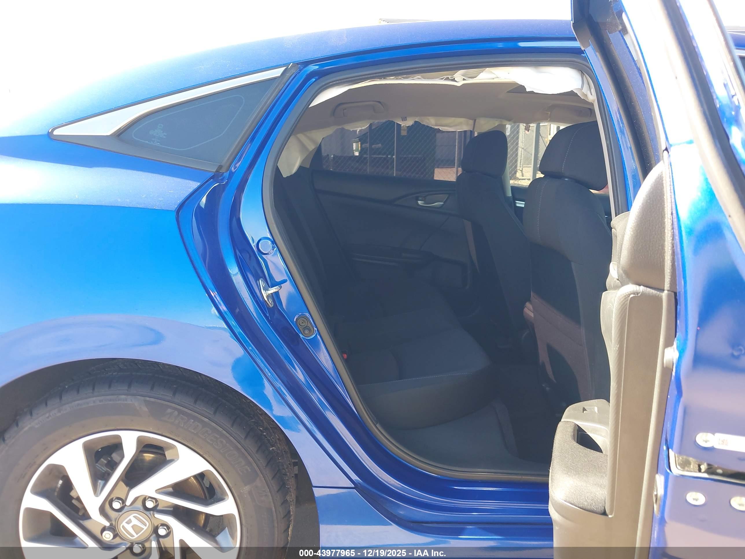 HONDA CIVIC image 8