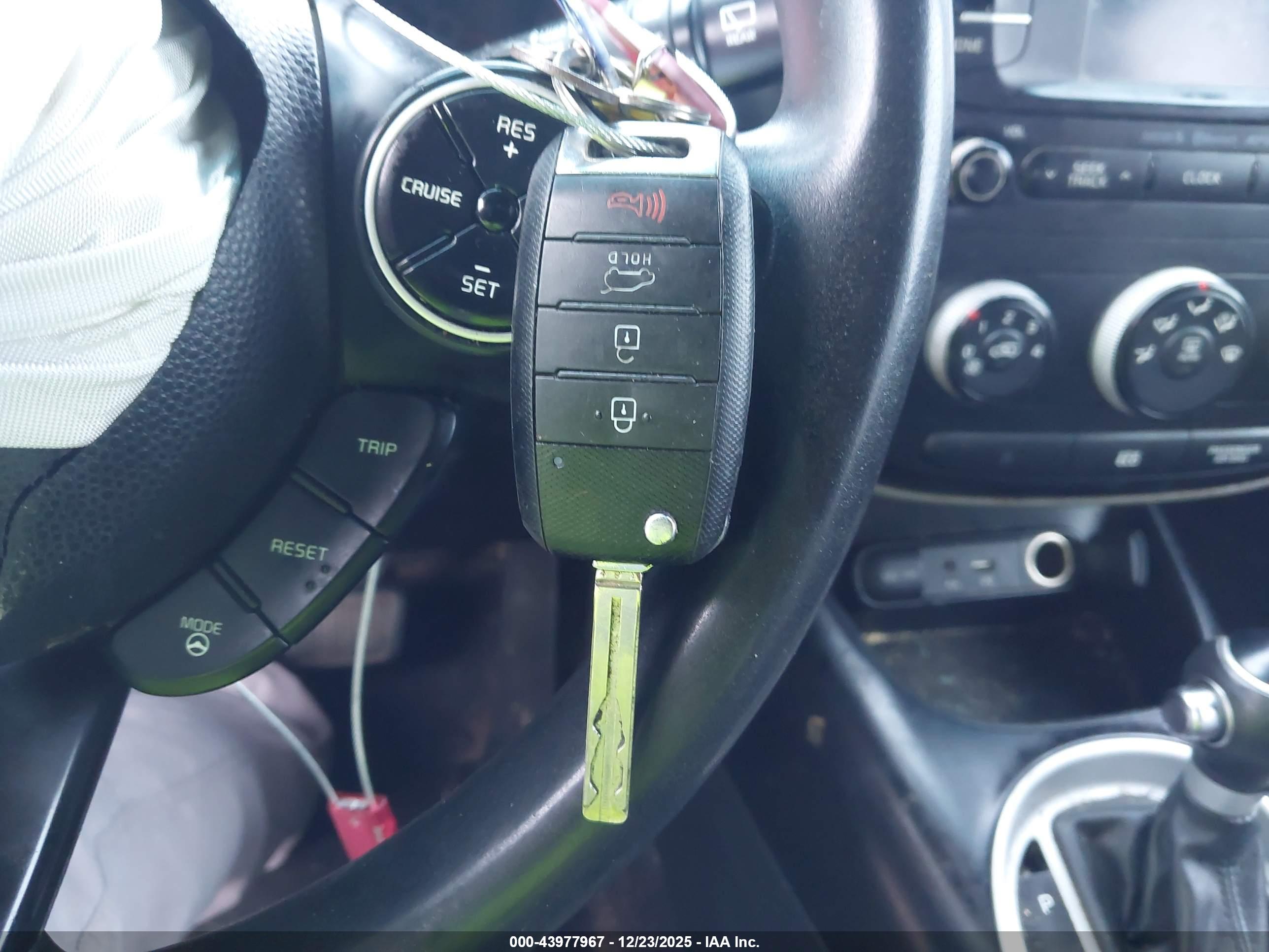 KIA SOUL image 11