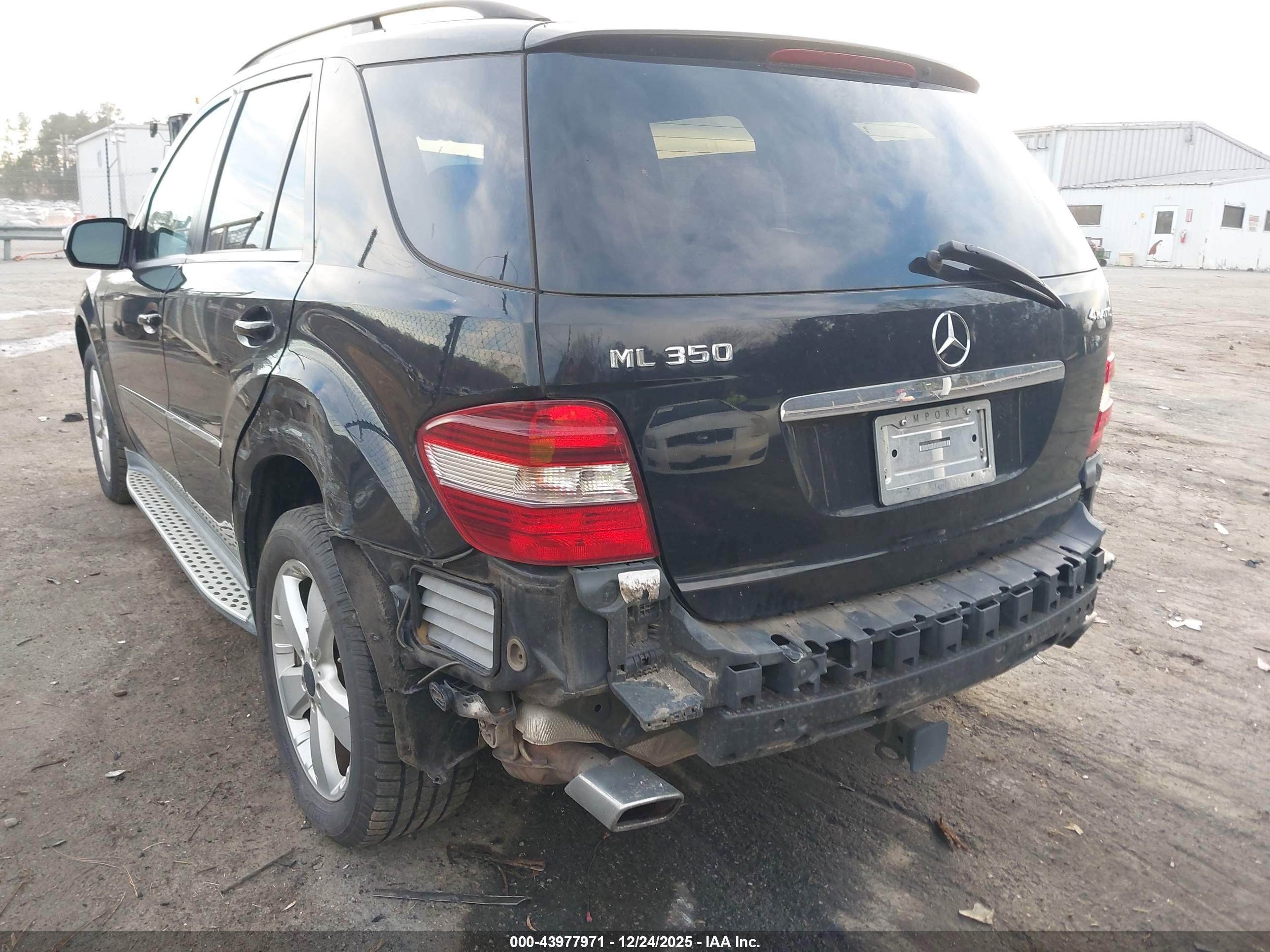 MERCEDES-BENZ ML image 6