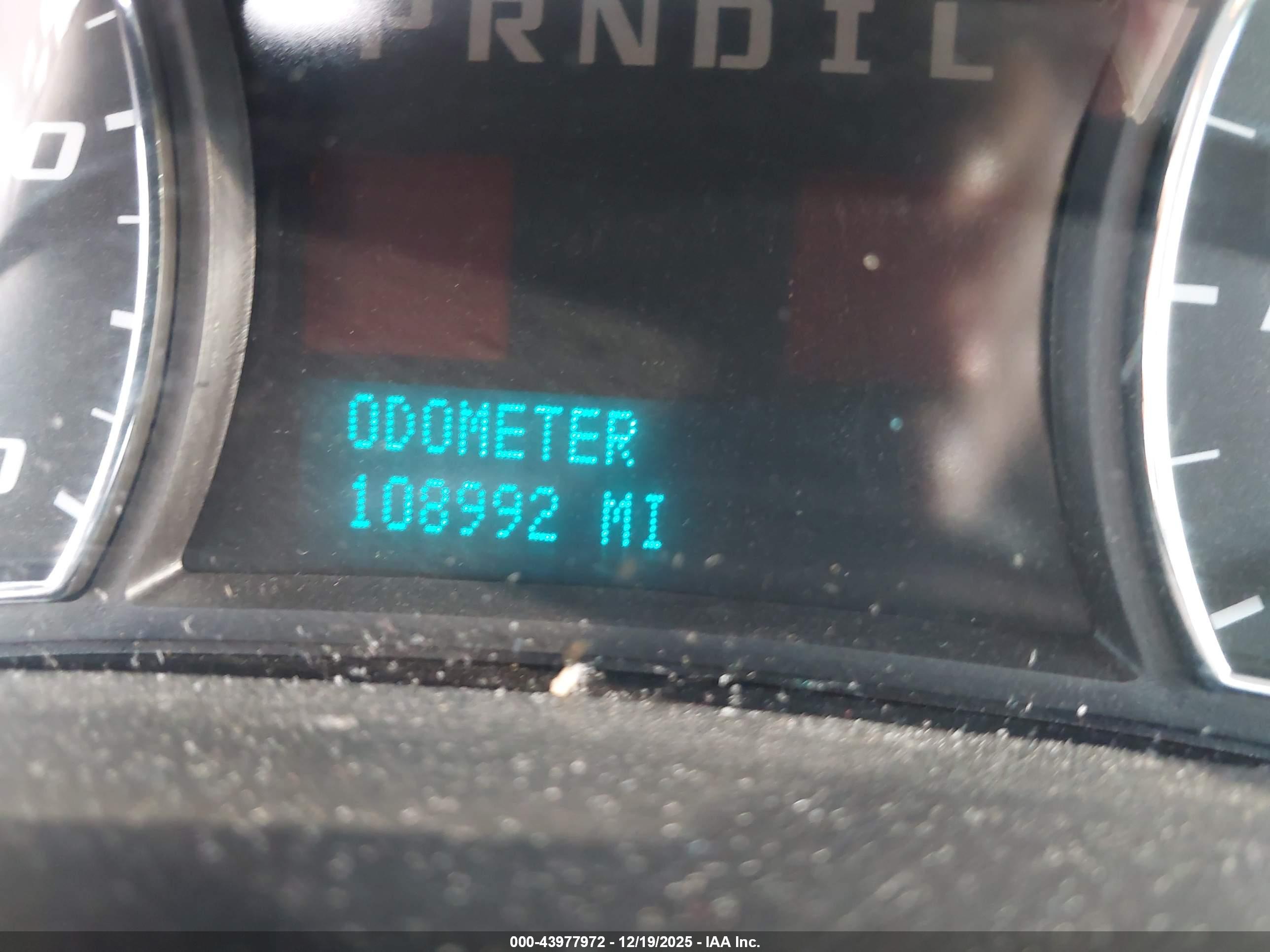 CHEVROLET EQUINOX image 7