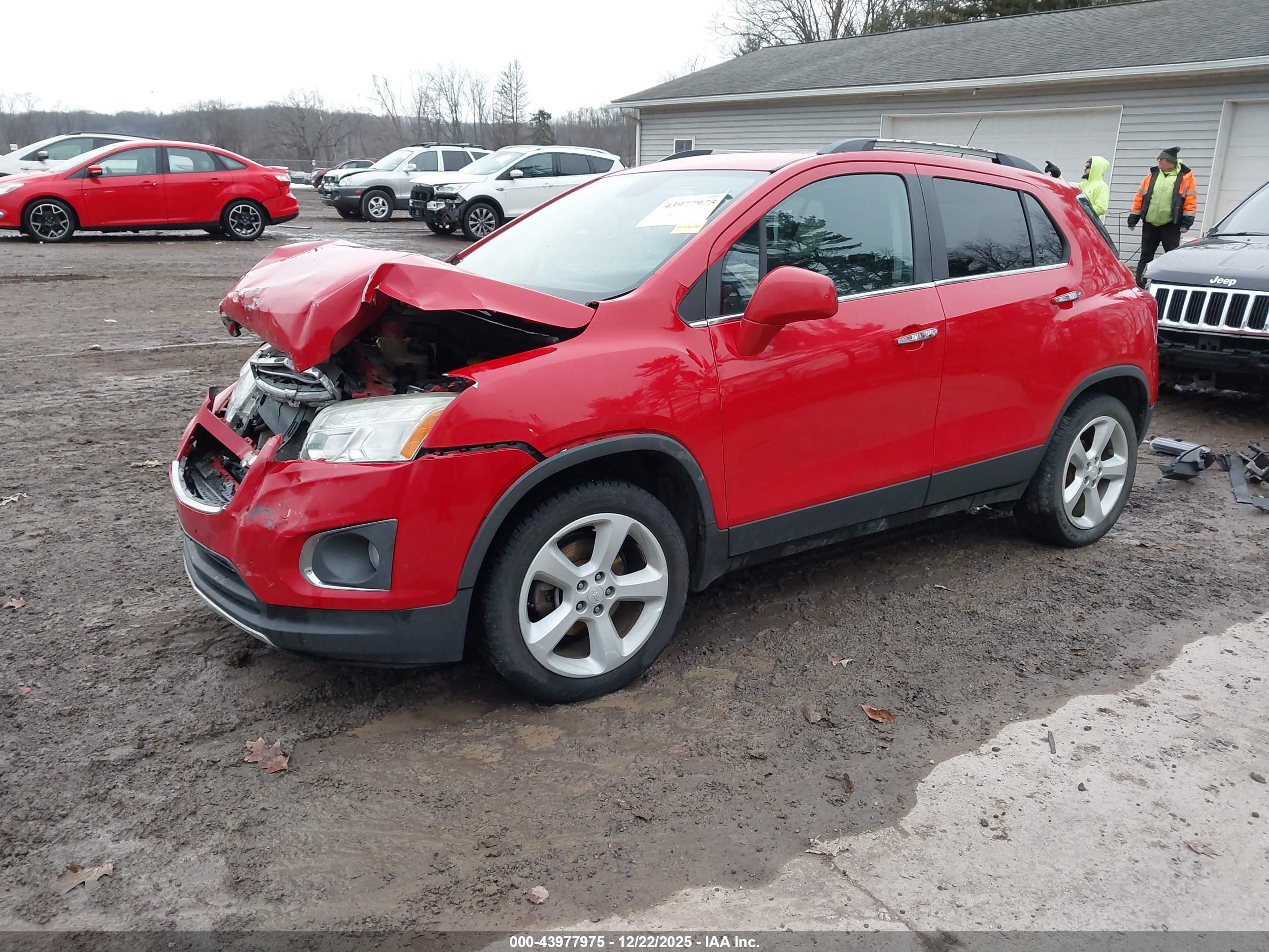 CHEVROLET TRAX image 2