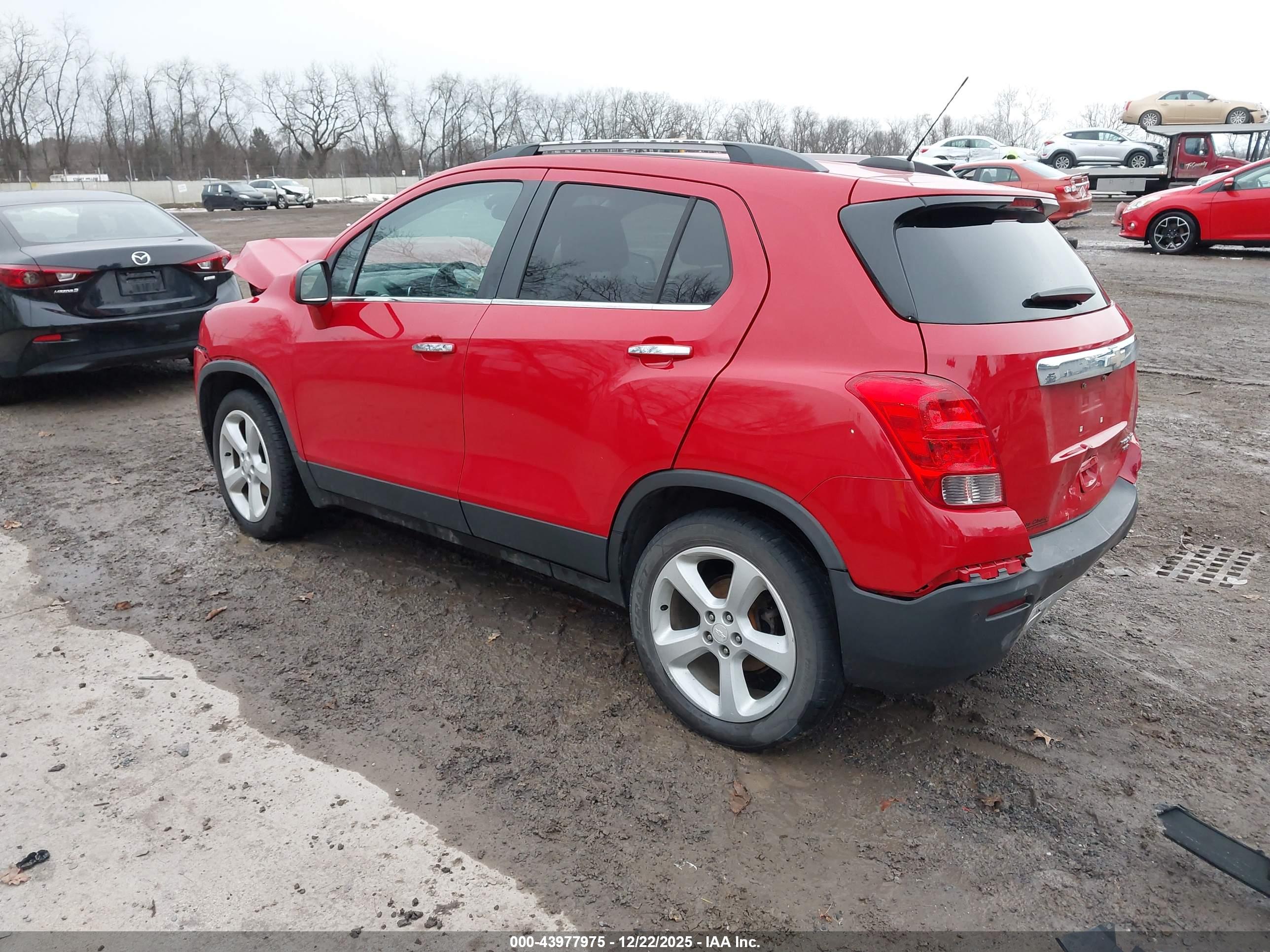 CHEVROLET TRAX image 3
